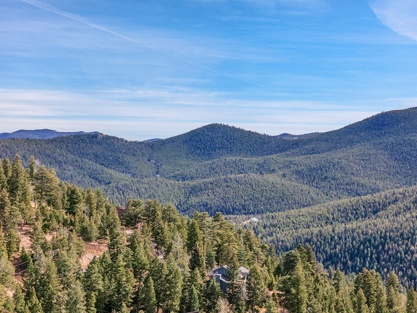 Mountain View at 33633 Elk Run, Evergreen, CO 80439, listed by Pandora & John Erlandson, MLS ID: 1515339