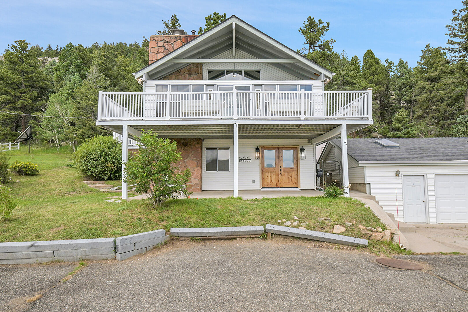 Front at 24927 Agate Ave, Conifer, CO 80433, listed by Cheryl English, MLS ID: 1039141