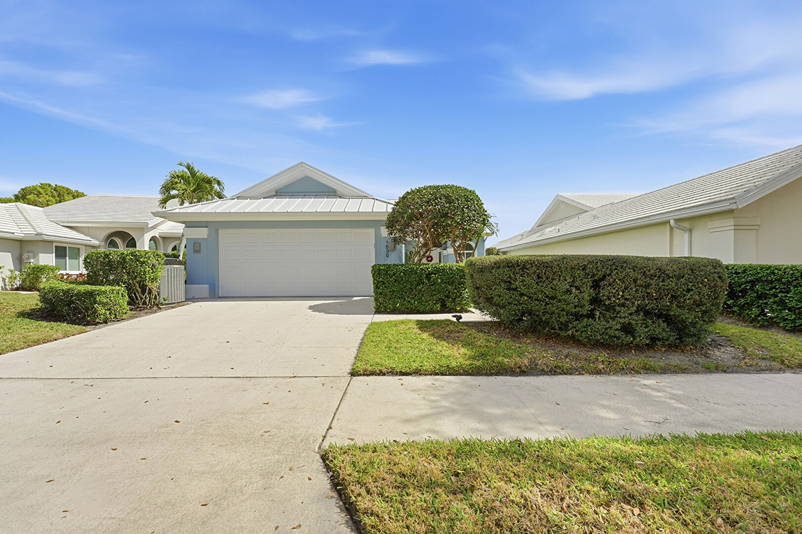 Front at 1530 Wilderness Road, West Palm Beach, FL 33409, listed by Meirav Susi