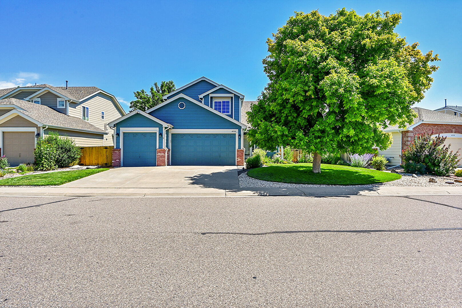 Front at 4558 South Ireland Street, Aurora, CO 80015, listed by Tatyana Sturm