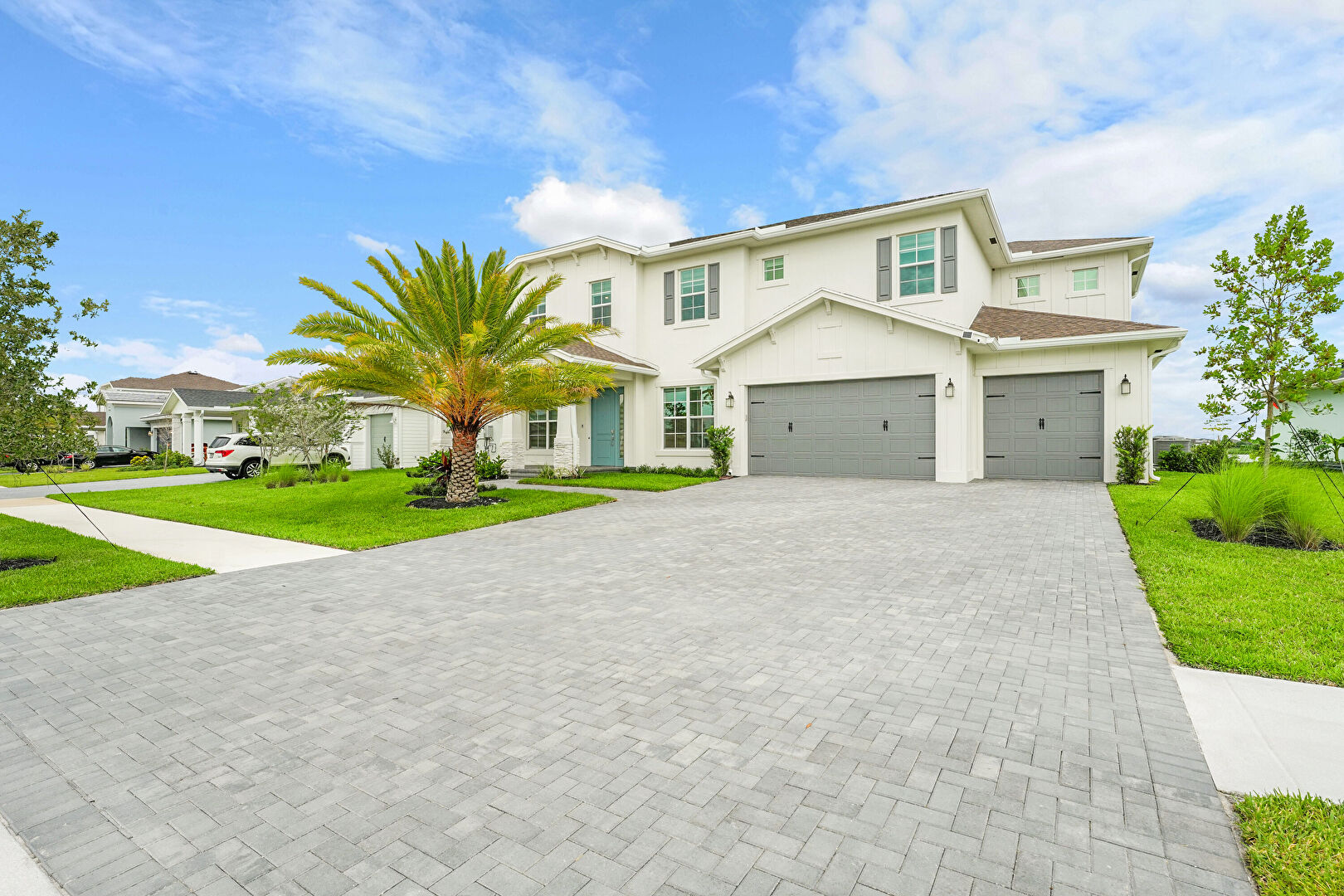 Front at 601 Hookline Circle, Wellington, FL 33470, listed by Robert Meyer, MLS ID: R11107600