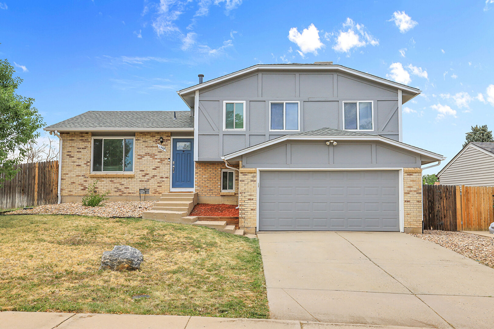 Front at 1599 South Bahama Street, Aurora, CO 80017, listed by Regina Naves, MLS ID: 9829238