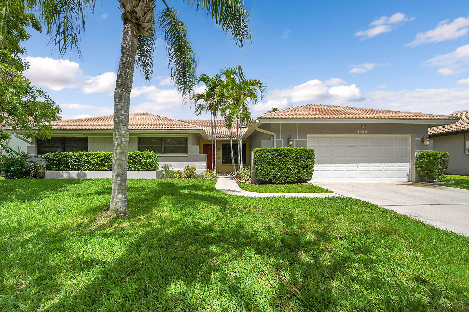 Front at 5450 Hawkes Bluff Avenue, Davie, FL 33331, listed by Angela Pietri
