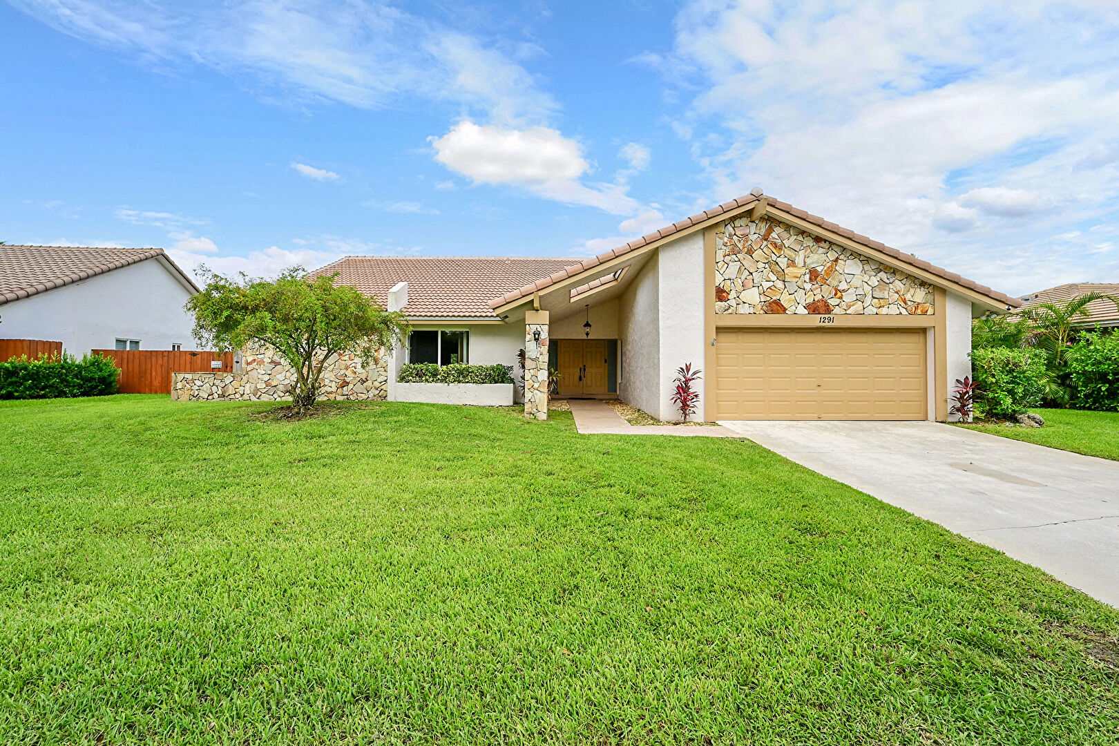 Front at 1291 Northwest 99th Avenue, Plantation, FL 33322, listed by Chris Toomey, MLS ID: F10515425