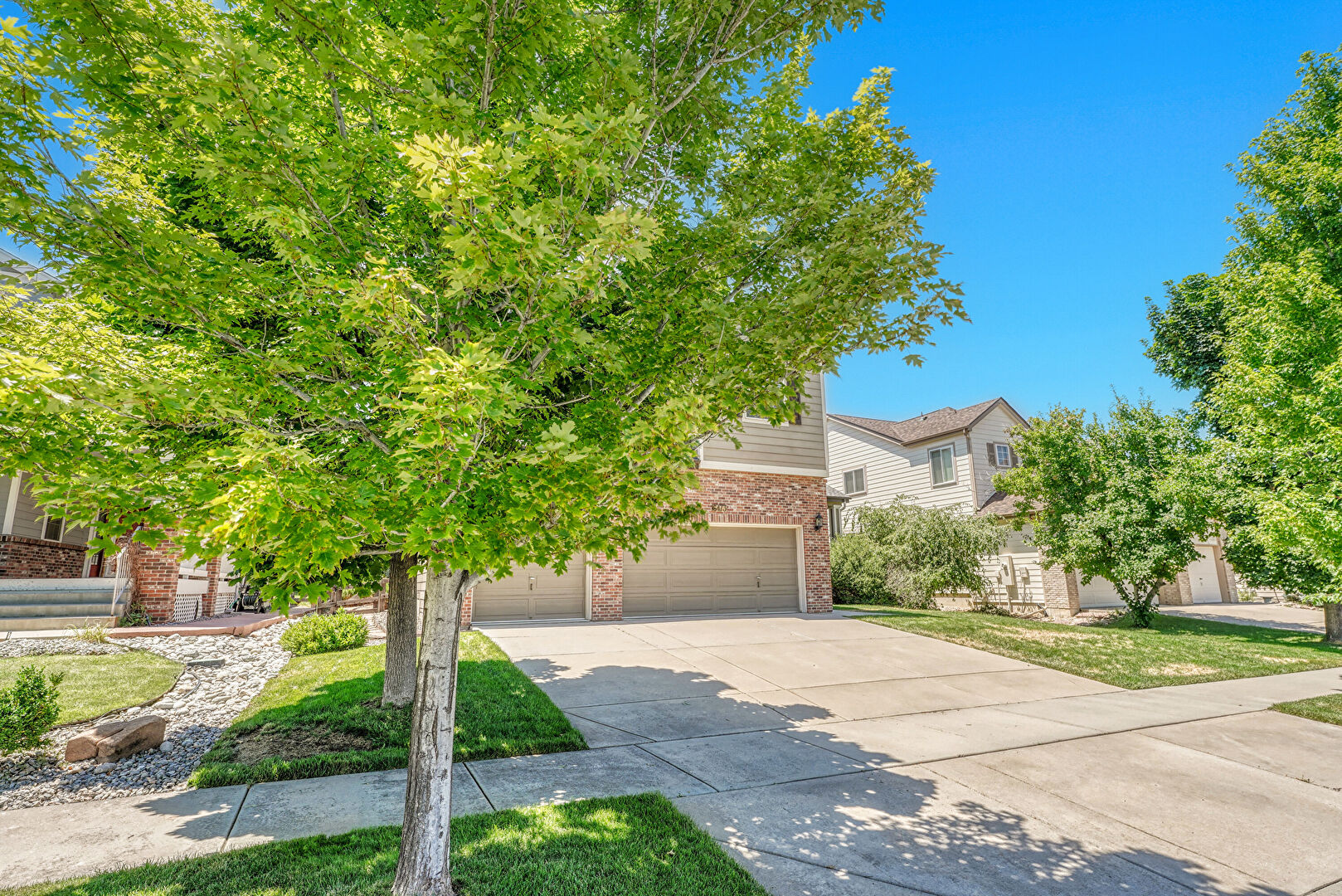 Front at 6473 S Telluride Street, Aurora, CO 80016, listed by Stephen Shin, MLS ID: 3074022