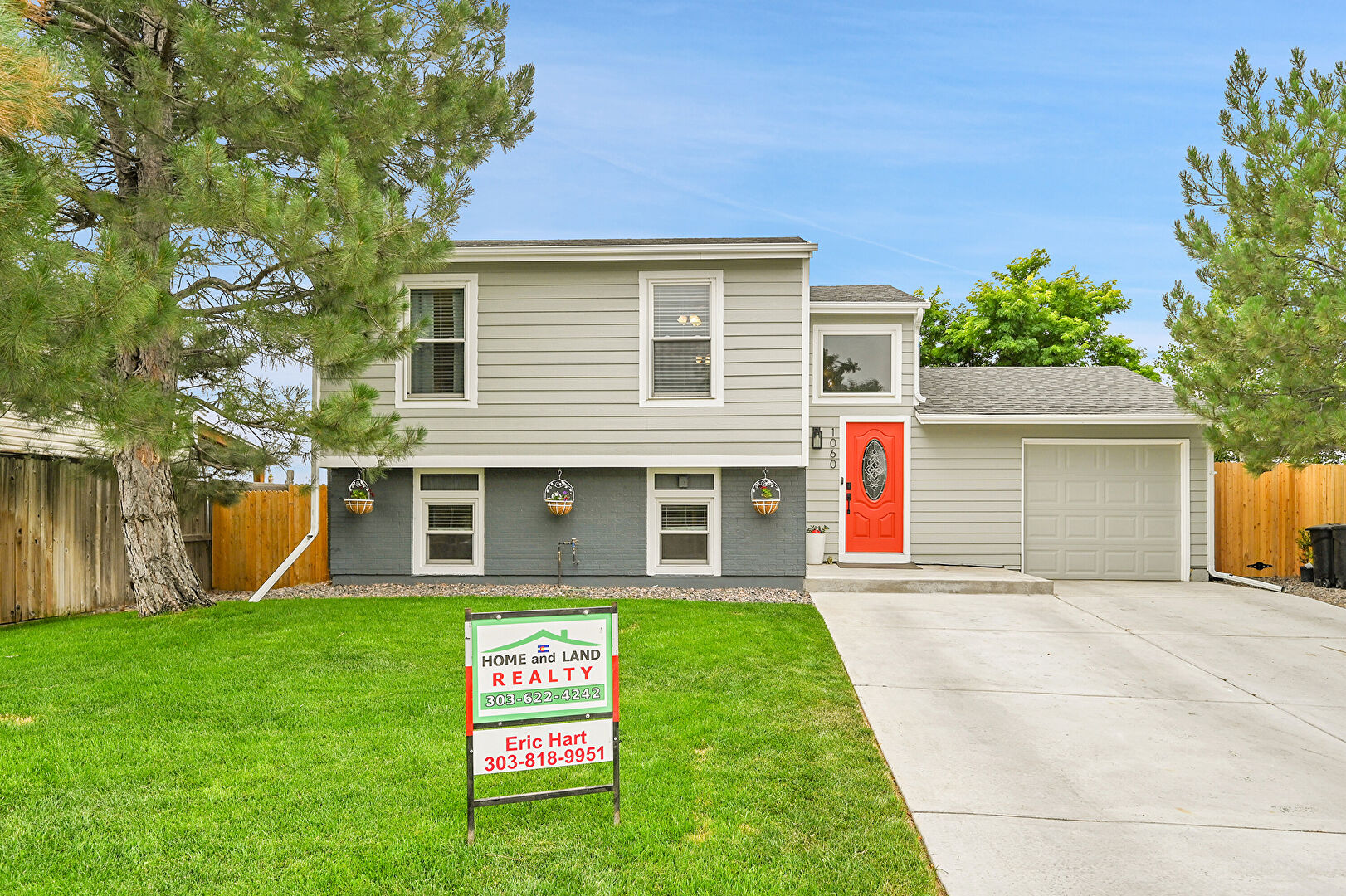 Front at 1060 Centennial Drive, Bennett, CO 80102, listed by Eric Hart