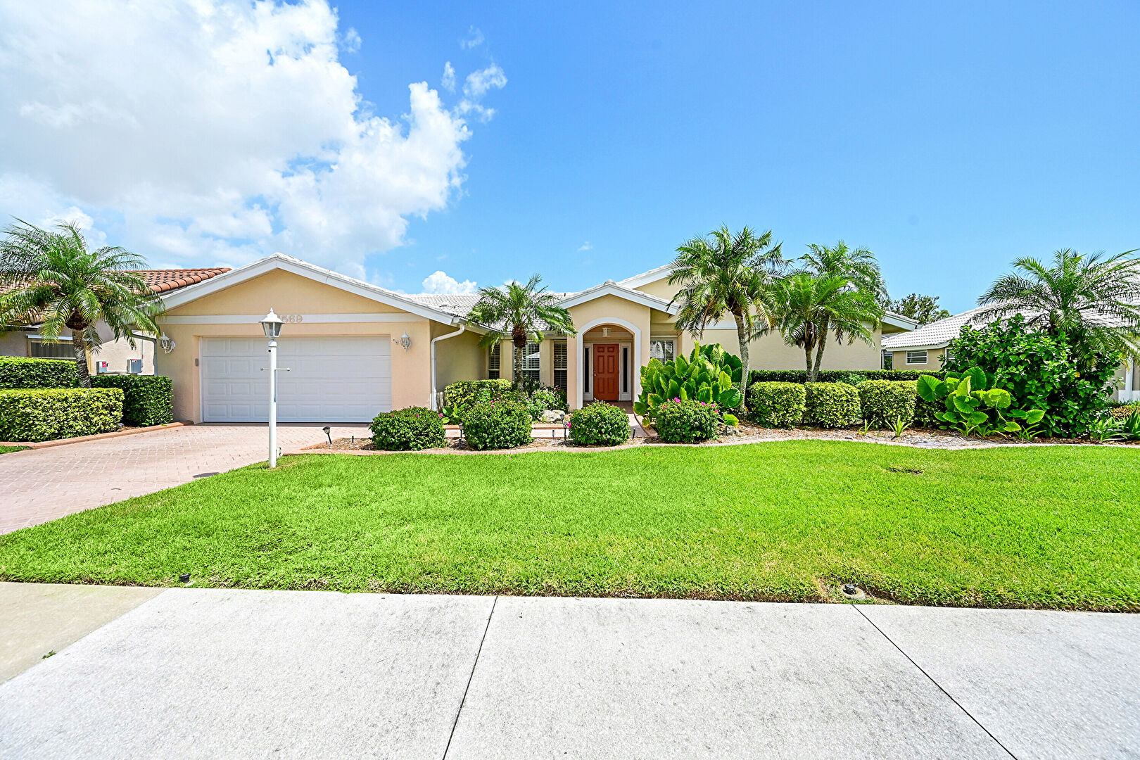 Front at 1569 Waterford Drive, Venice, FL 34292, listed by Tracy Martin, MLS ID: 7512624