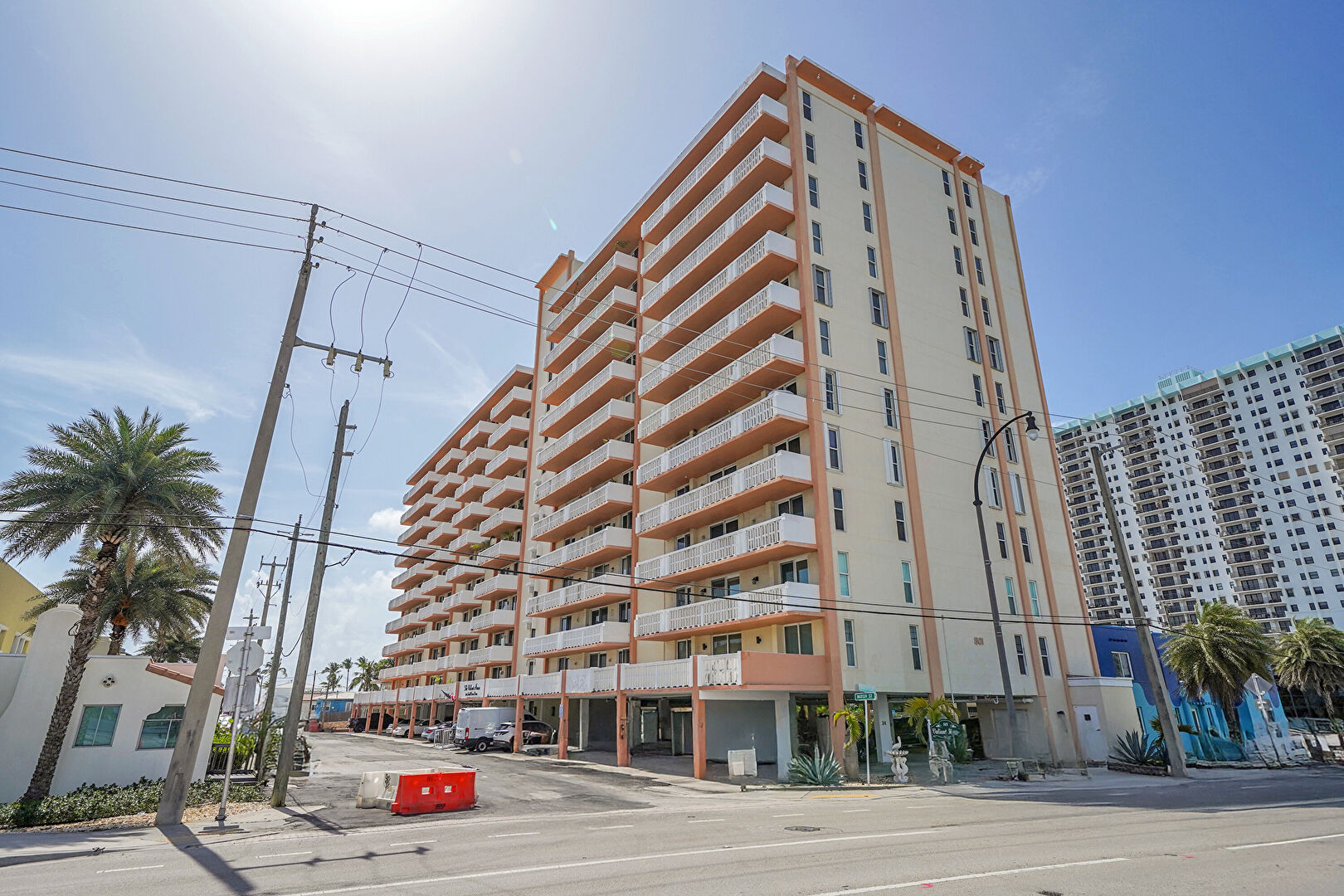 Front at 801 South Ocean Drive, Unit 806, Hollywood, FL 33019, listed by Rachael Osburn