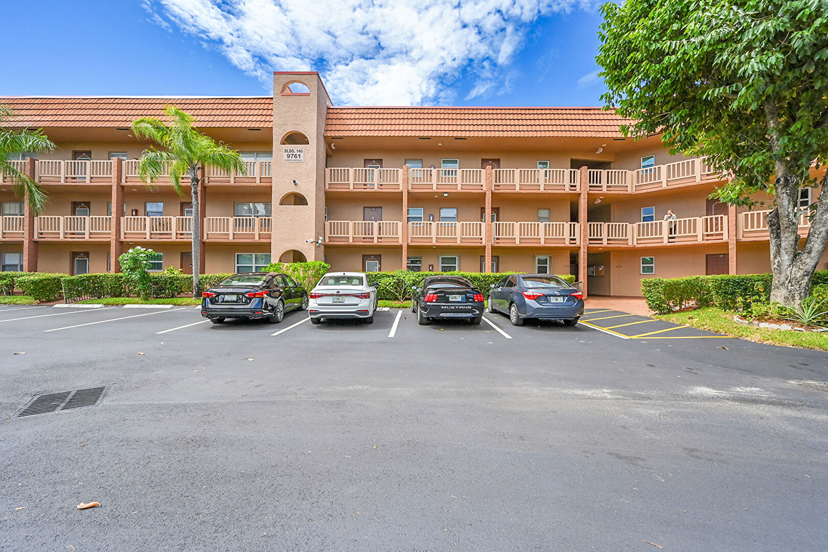 Front at 9761 Sunrise Lakes Blvd, 301, Sunrise, FL 33322, listed by Mervin Moss, MLS ID: F10516591
