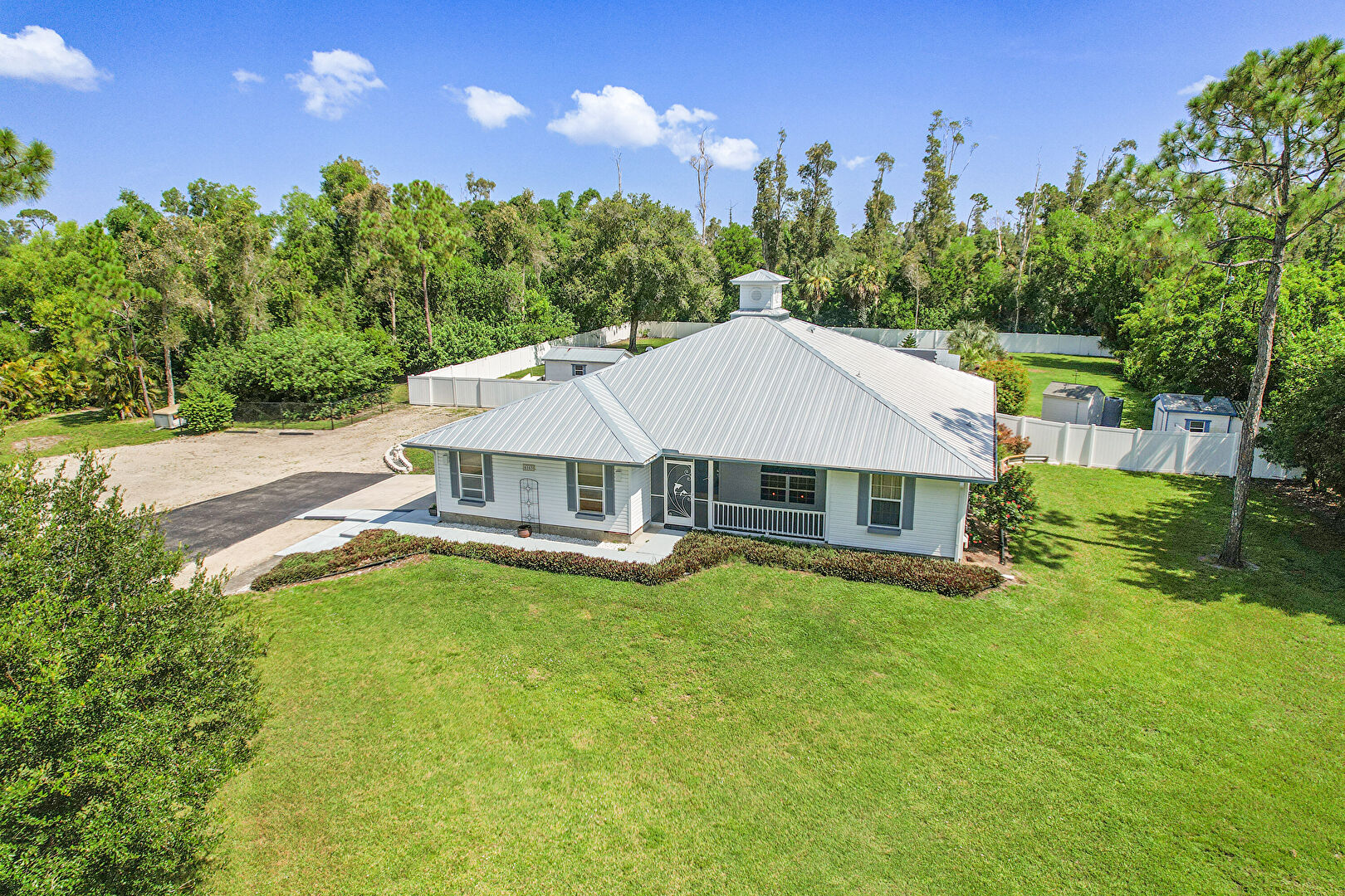 Front at 6163 Briarwood Terrace, Fort Myers, FL 33912, listed by Jen Decker, MLS ID: 2025003718