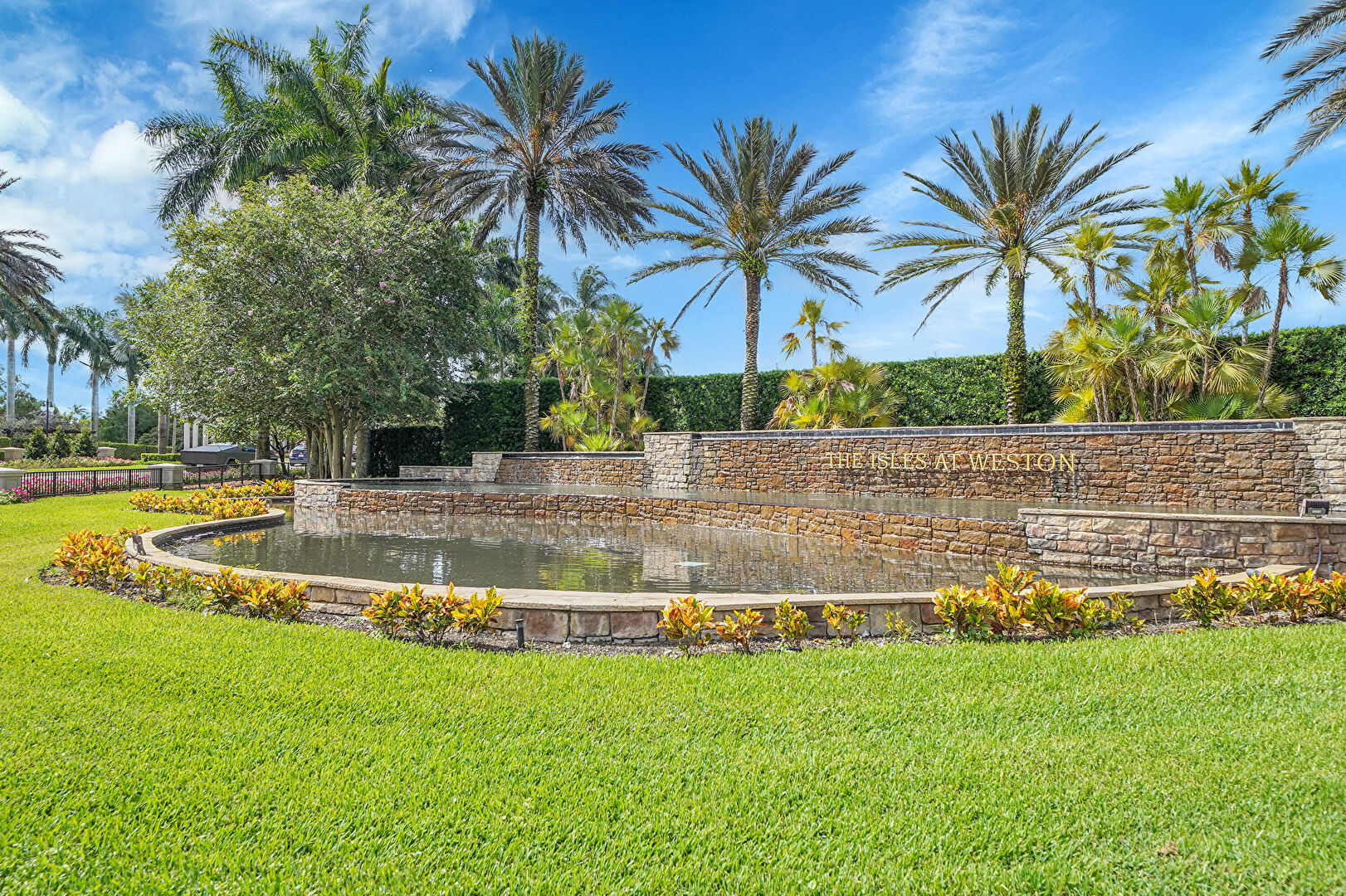 Community Sign at 4100 East Gardenia Avenue, Weston, FL 33332, listed by Eileen Mulkey, MLS ID: F10516418