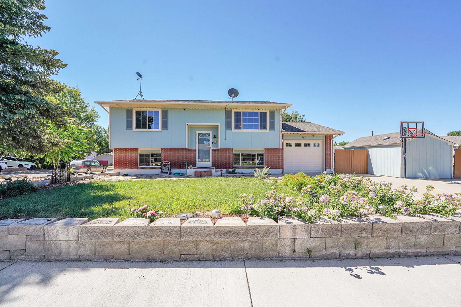 Front at 274 Berwick Avenue, Firestone, CO 80520, listed by Dave Abel, MLS ID: 1040240