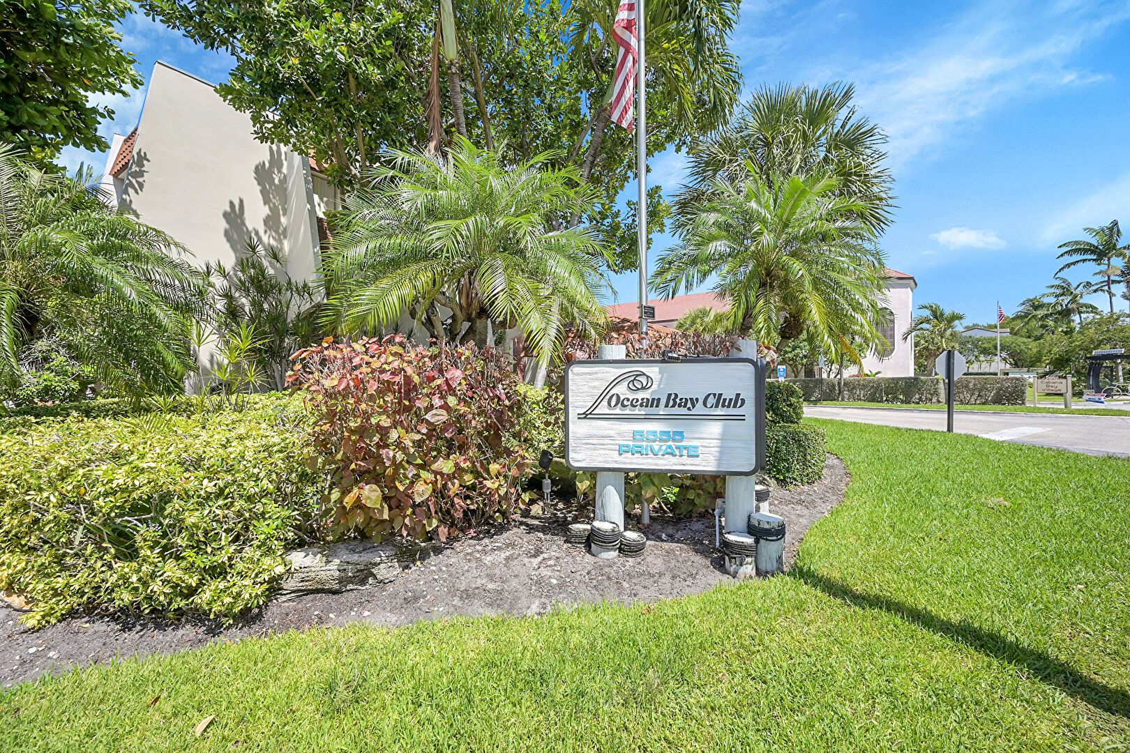 Community Sign at 5555 N Ocean Blvd #20, Lauderdale  By The Sea, FL 33308, listed by Lori Bennett