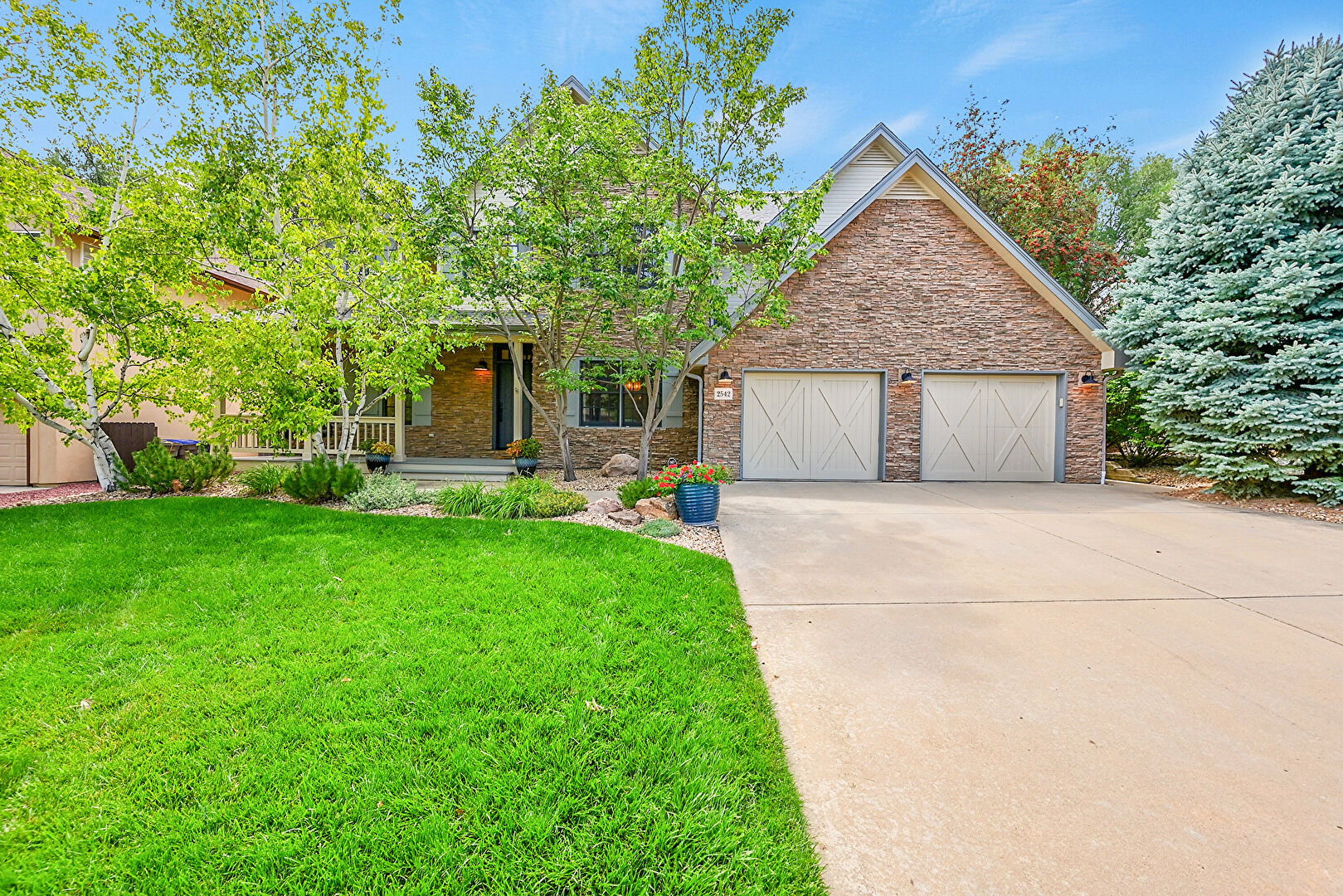 Front at 2542 Lake Meadow Drive, Lafayette, CO 80026, listed by Benton Partin