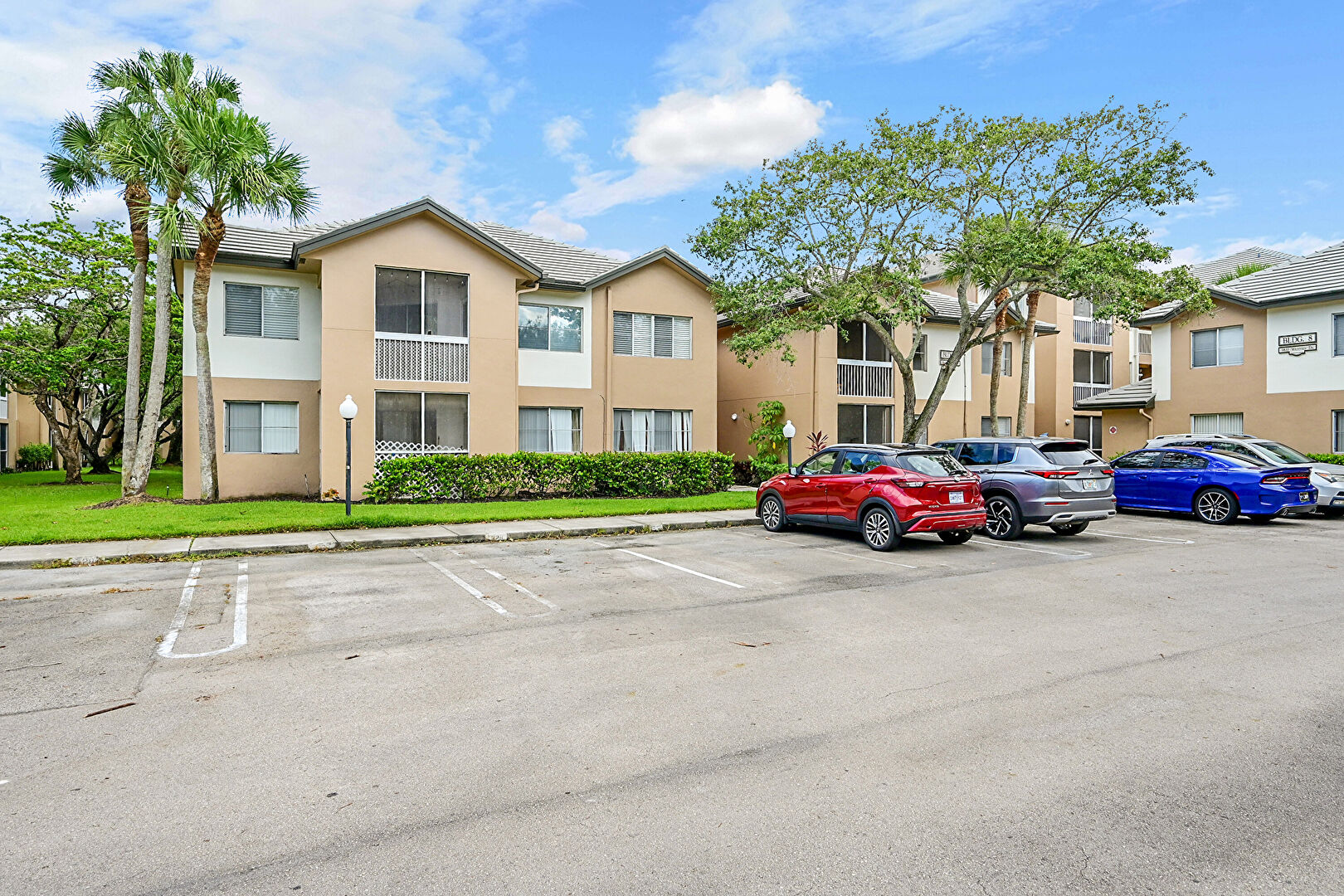 Front at 9833 Westview Drive, #837, Coral Springs, FL 33076, listed by David Phelps