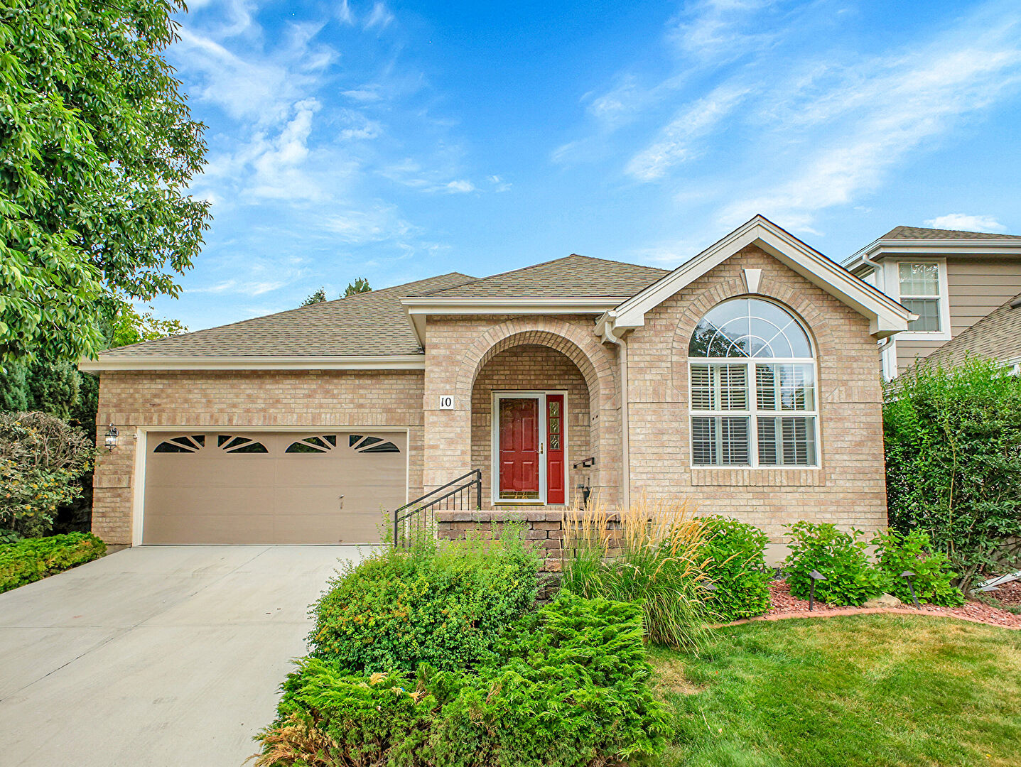 Front at 6900 West Grant Ranch Boulevard, Unit #10, Littleton, CO 80123, listed by Diana Nelson, MLS ID: 6327816