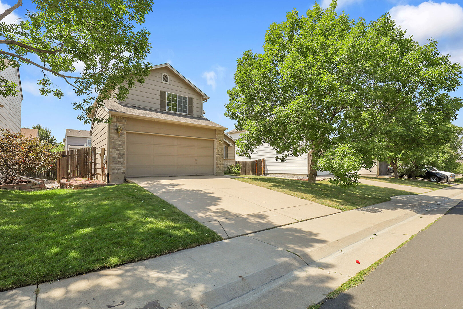 Front at 5307 South Valdai Street, Aurora, CO 80015, listed by Taylor Haas