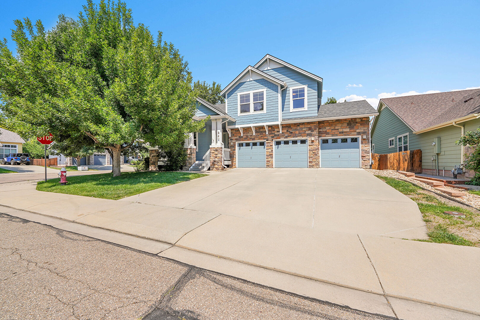 Front at 847 Tanager Circle, Longmont, CO 80504, listed by Jay Kalinski