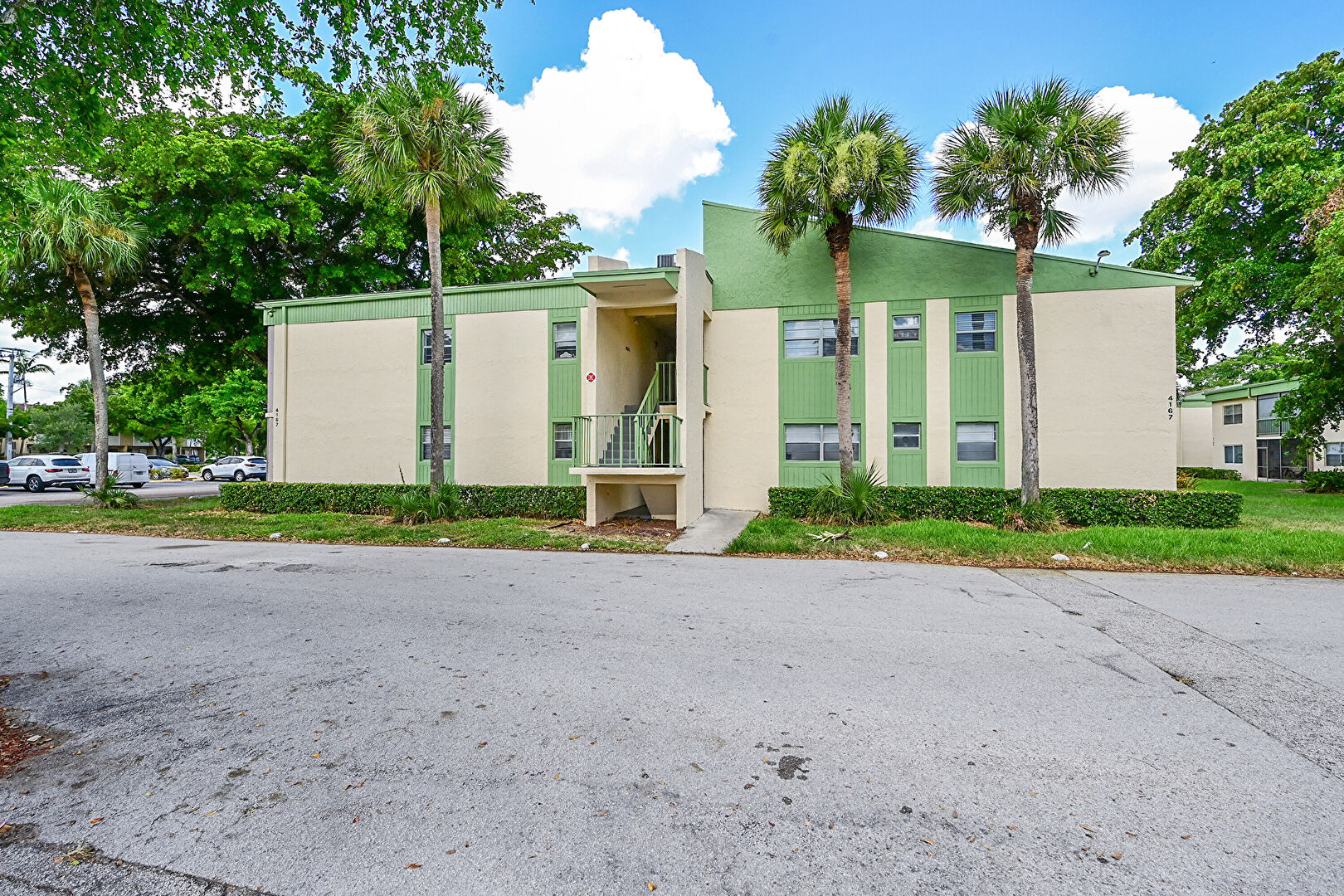 Front at 4167 nw 90th Ave unit 203, Coral Springs, FL 33065, listed by Laura Sanders, MLS ID: F10517871