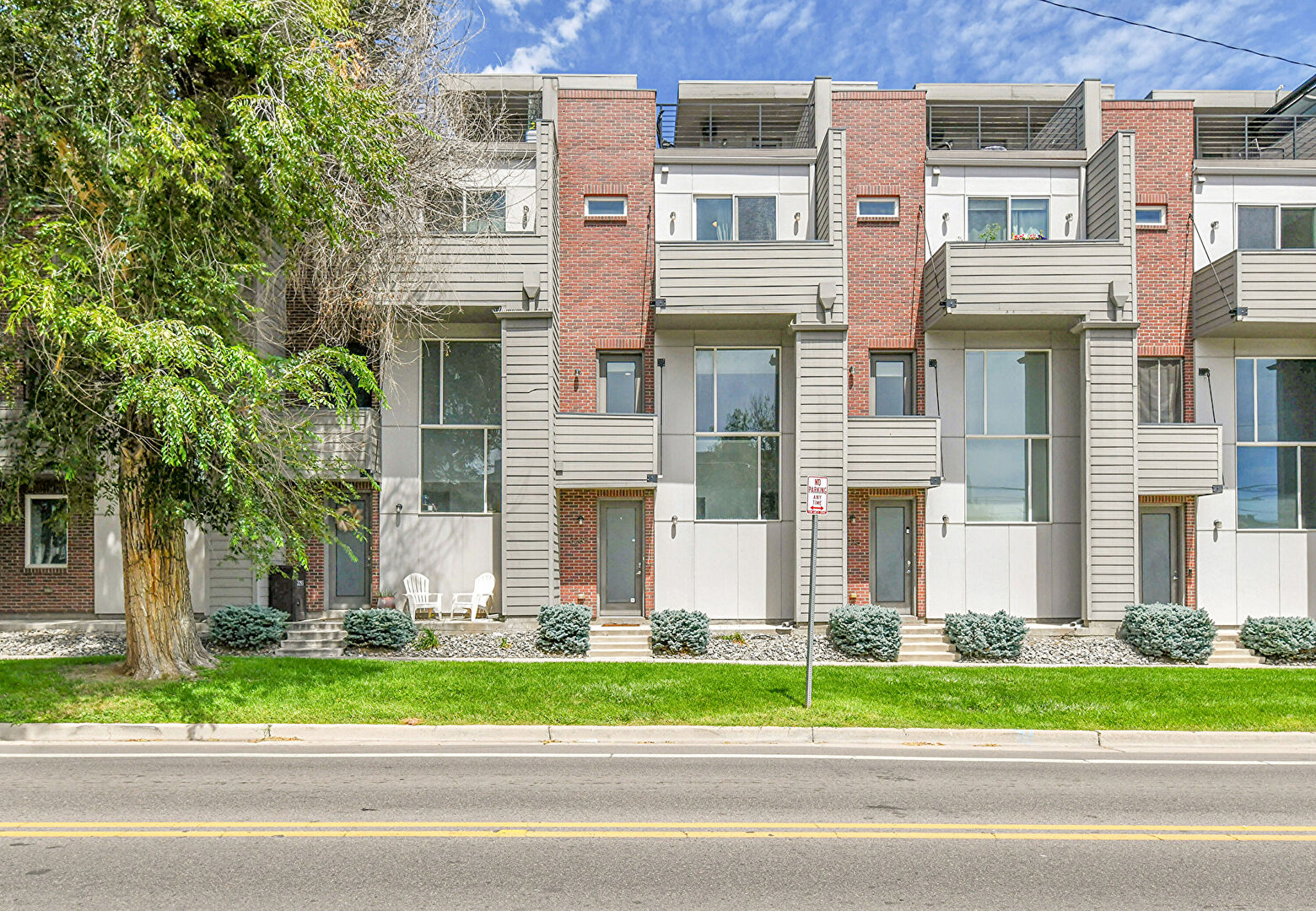 Front at 3285 West 17th Avenue, Denver, CO 80204, listed by Taylor Haas