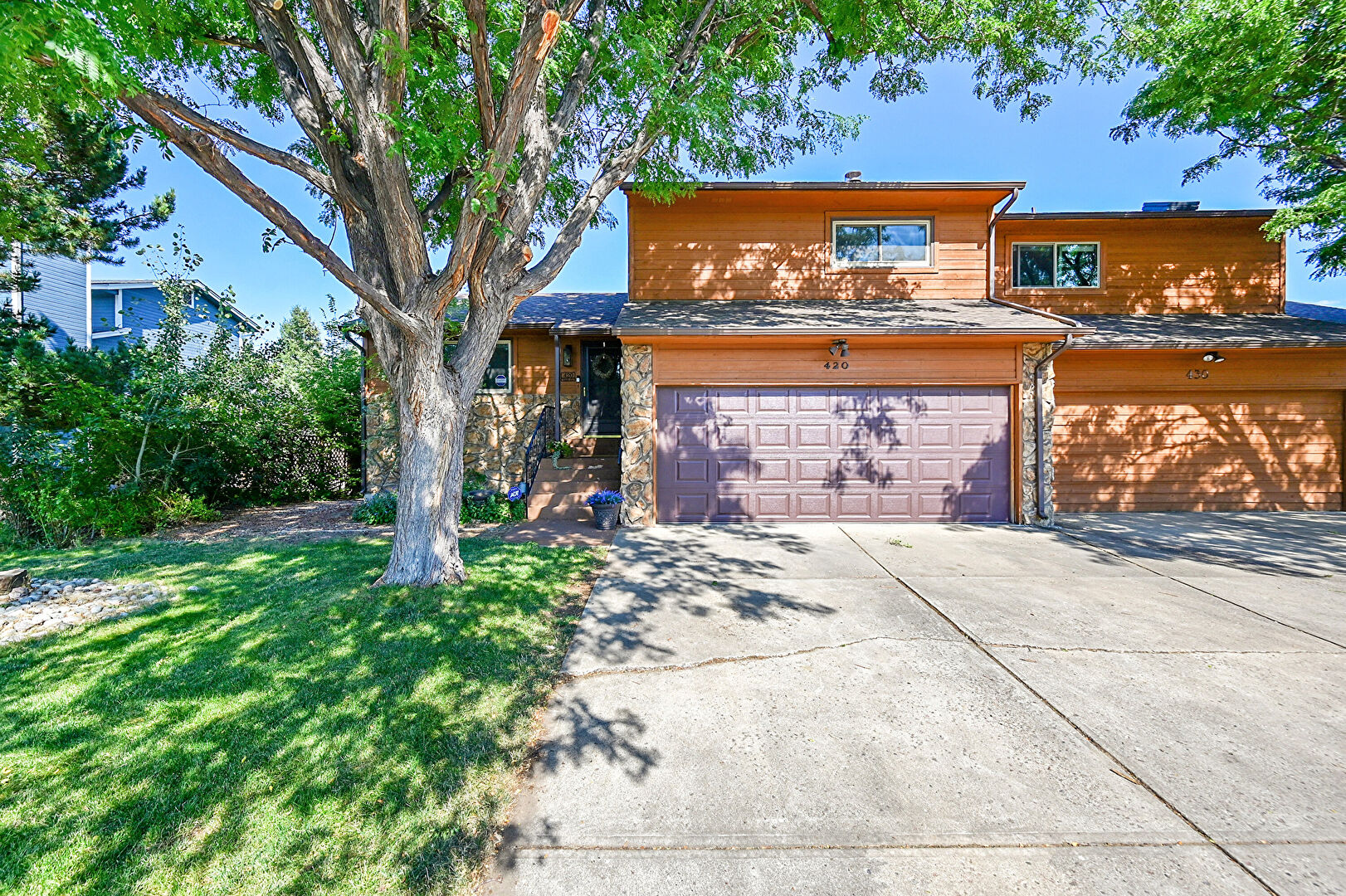 Front at 420 S Cody Court, Lakewood, CO 80226, listed by Kelly Dolph, MLS ID: 7564391