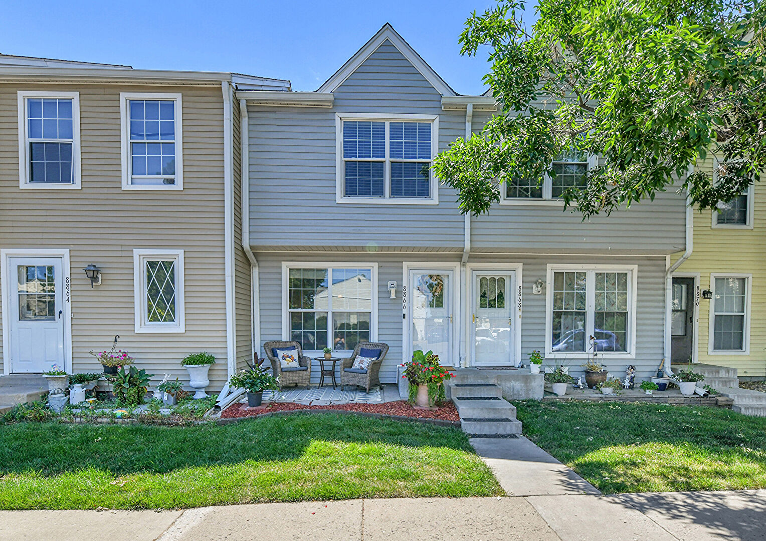 Front at 8866 W Dartmouth place, Lakewood, CO 80227, listed by Julia Stone