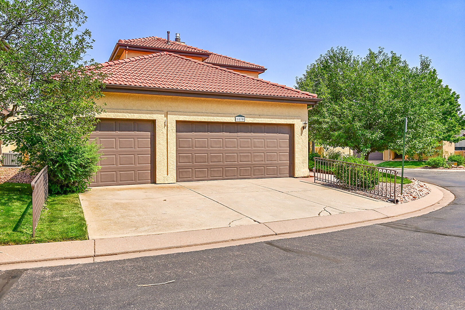 Front at 1870 Paseo Del Oro, Colorado Springs, CO 80904, listed by Amanda Moss