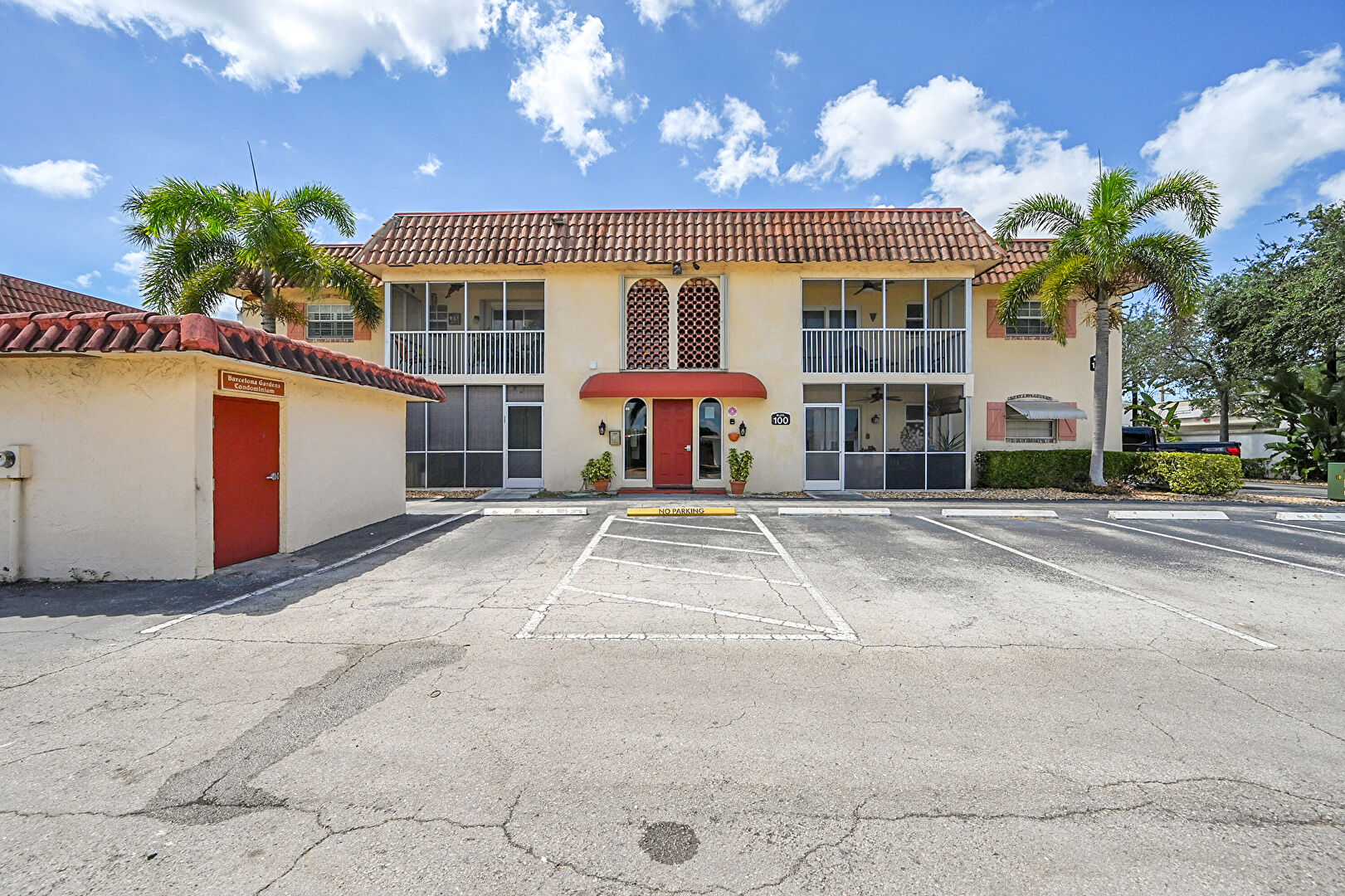 Front at 101 East McNab Road, 133, Pompano Beach, FL 33060, listed by Rachael Barach