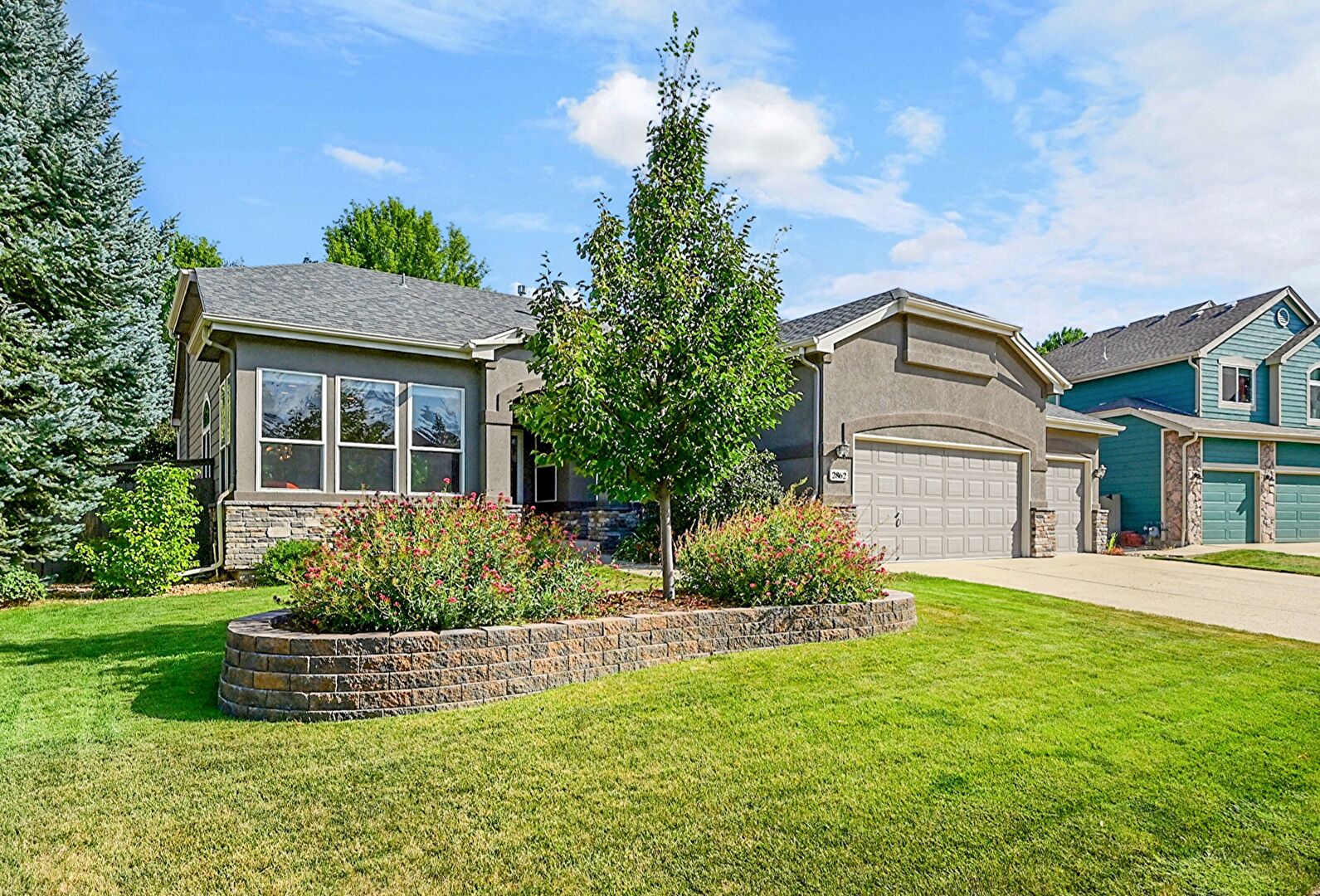 2862 Falcon Point, Lafayette, CO 80026, listed by Brian MacDonald