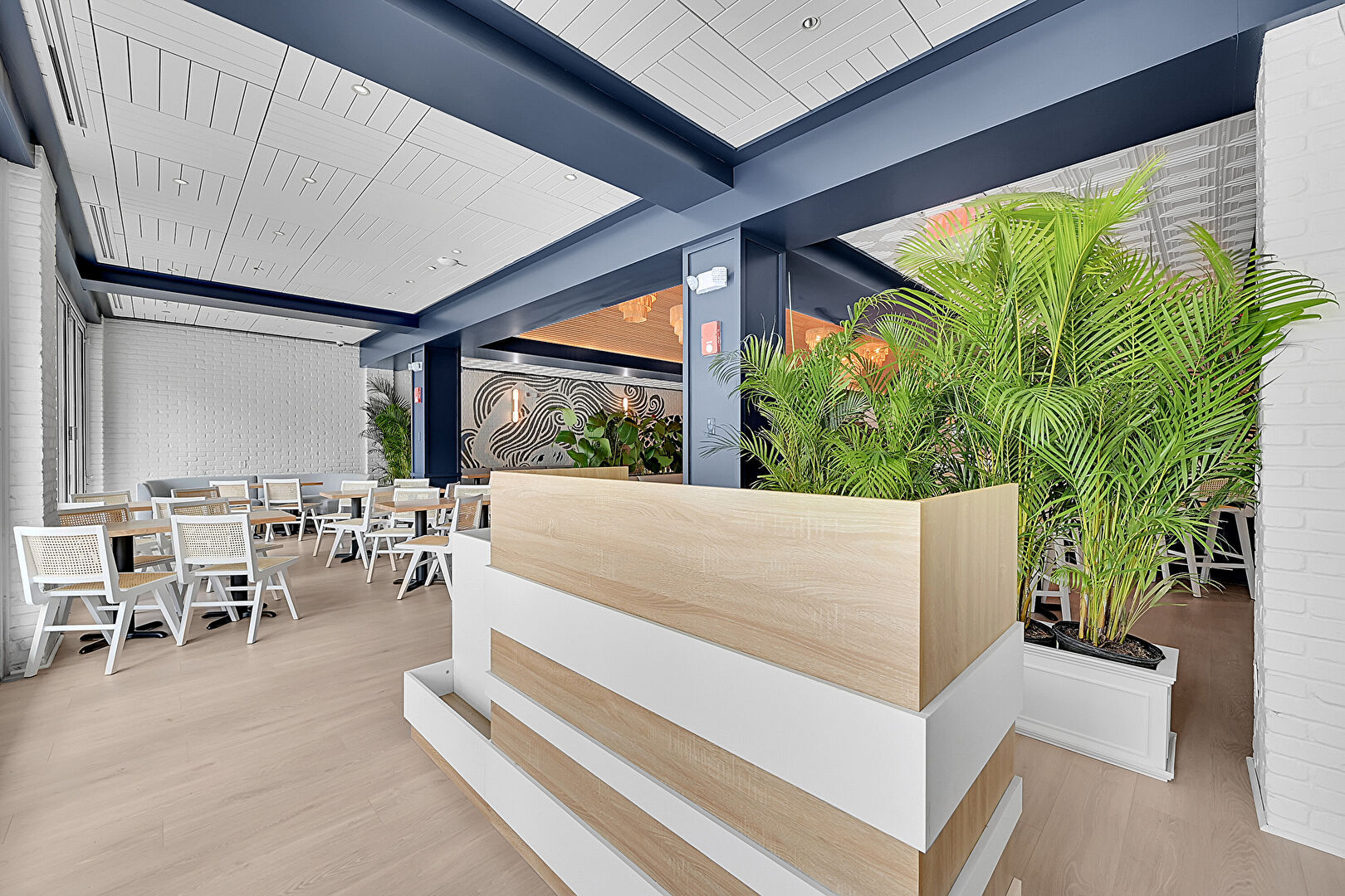 Reception at 307 East Atlantic Avenue, Delray Beach, FL 33483, listed by Ian Bond