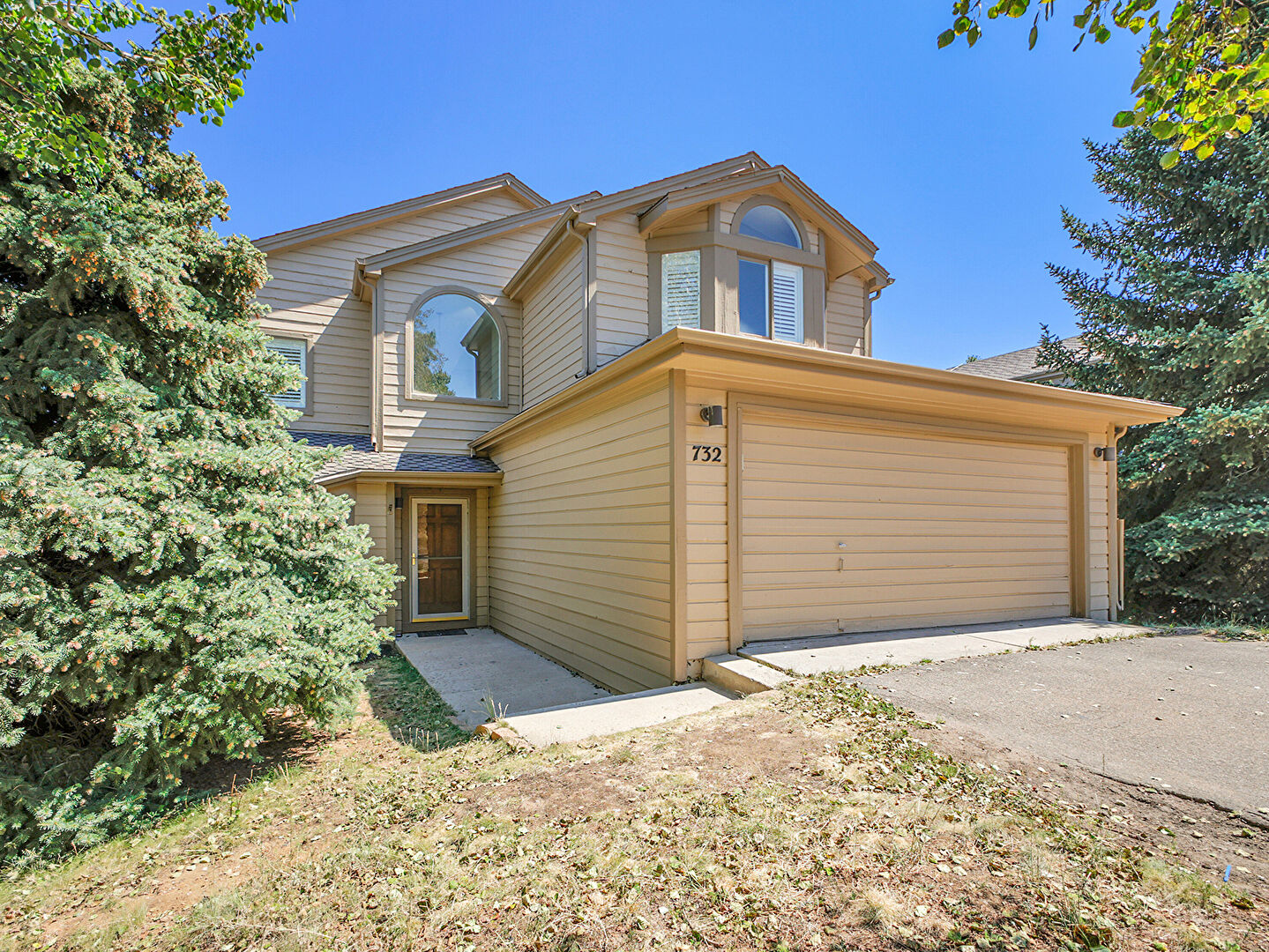 Front at 732 Calgary Way, Golden, CO 80401, listed by Katie Metzger