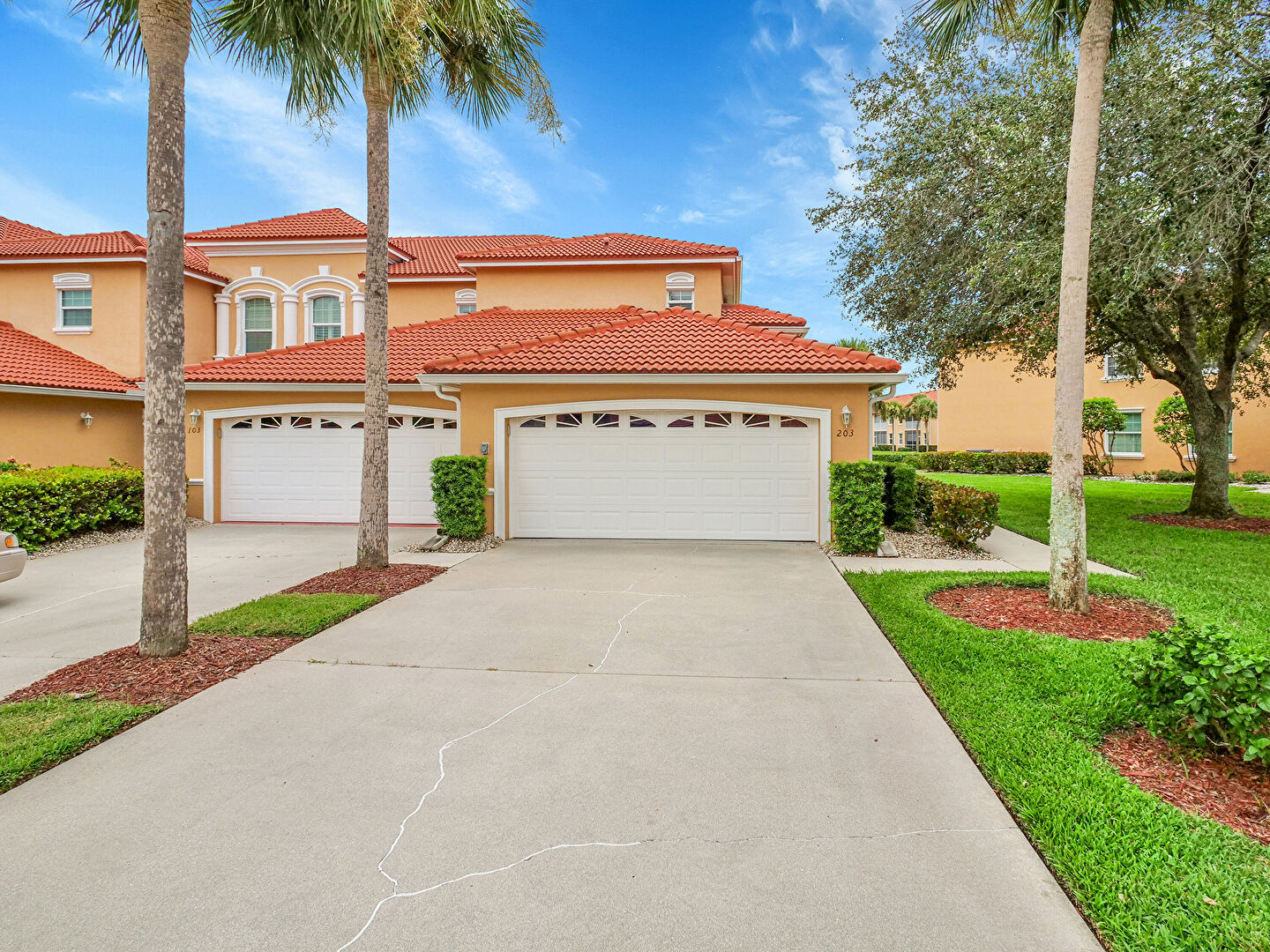 Front at 14011 Eagle Ridge Lakes Drive, Fort Myers, FL 33912, listed by Donna Campbell