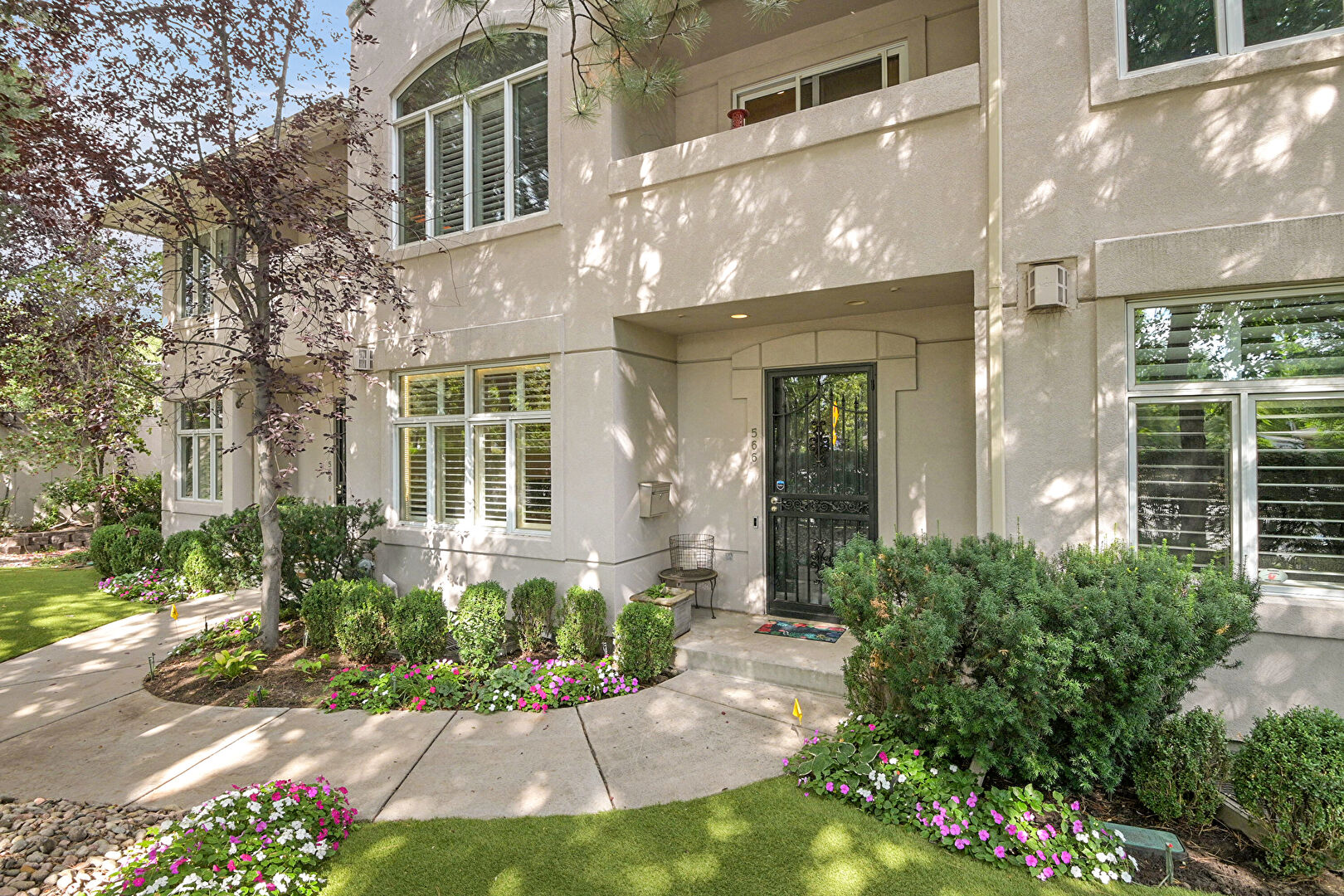 Exterior Entry at 566 Josephine Street, Denver, CO 80206, listed by John Bulik  & Susie Stewardson with The Summit Team, MLS ID: 3156101