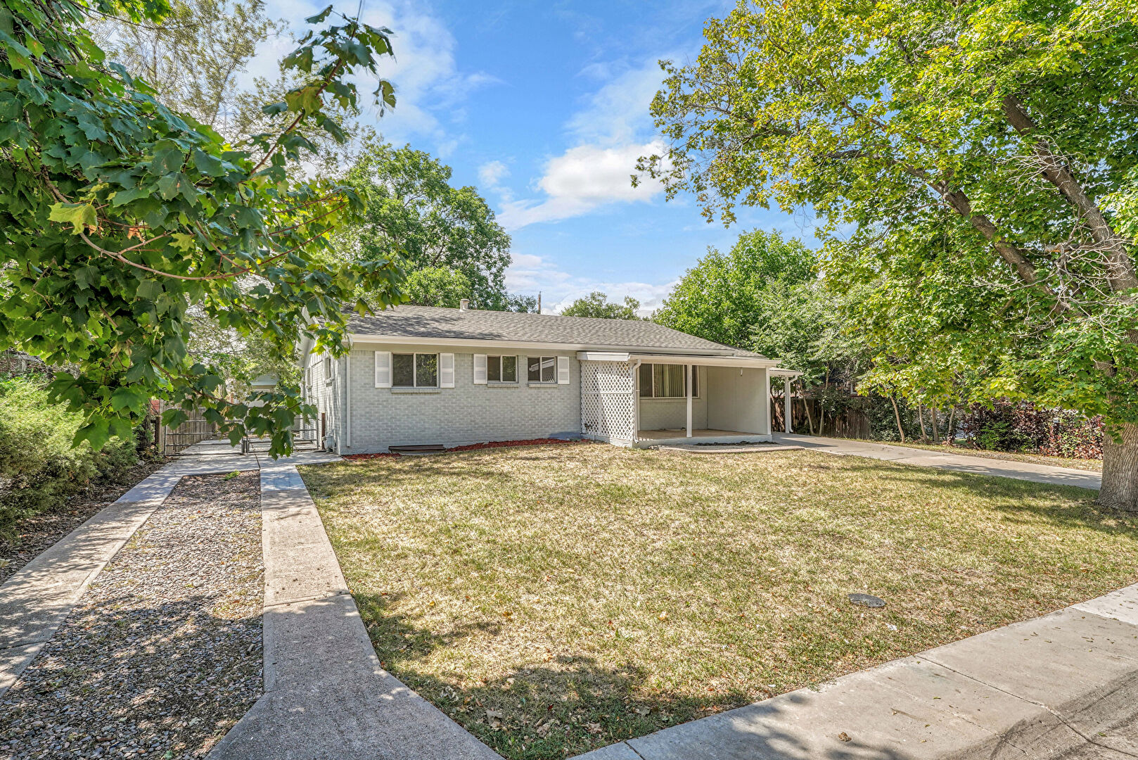 Front at 473 Ursula Street, Aurora, CO 80011, listed by Taylor Haas