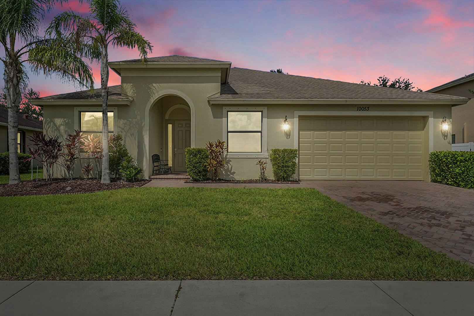 Front at 10053 West Verona Circle, Vero Beach, FL 32966, listed by Jason M Coley