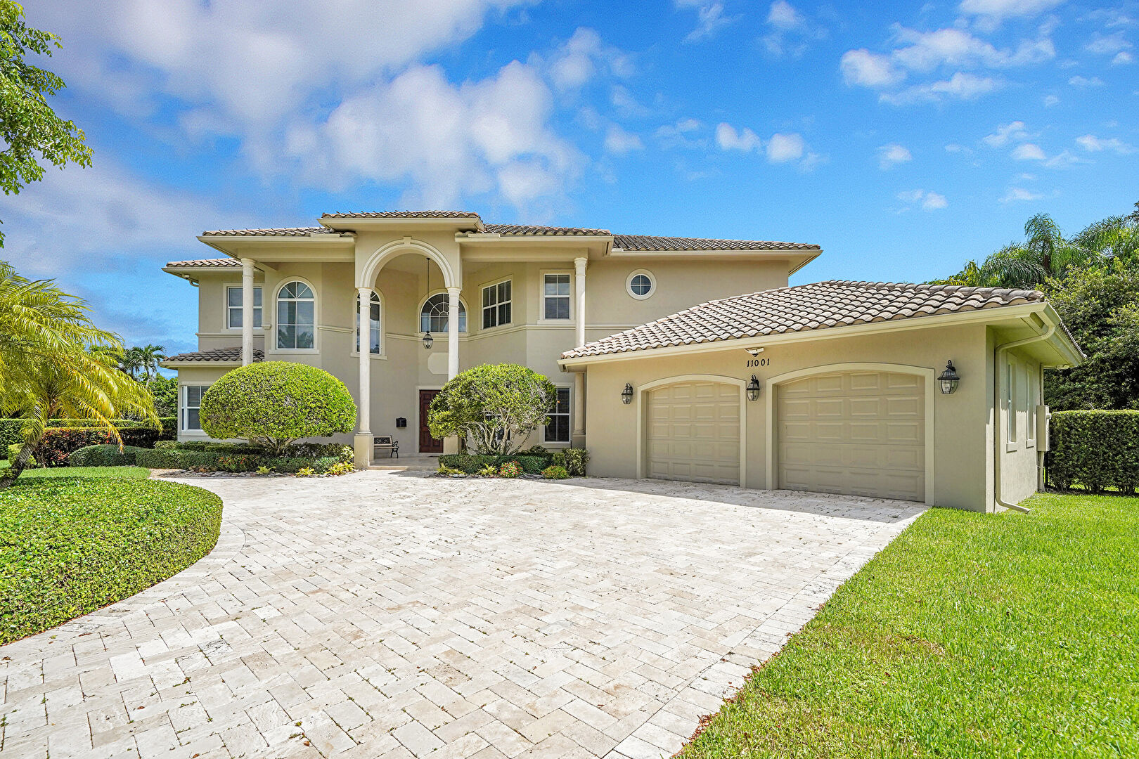 Front at 11001 Southwest 75th Court, Pinecrest, FL 33156, listed by Frances Bertot