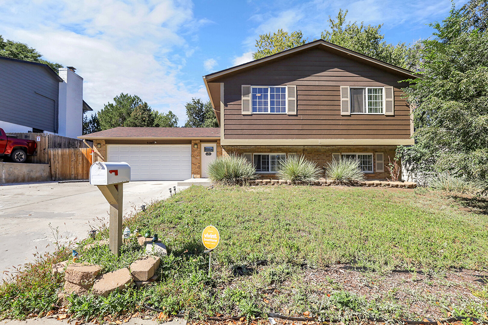 Front at 3247 South Ensenada Way, Aurora, CO 80013, listed by Susan Gutierrez