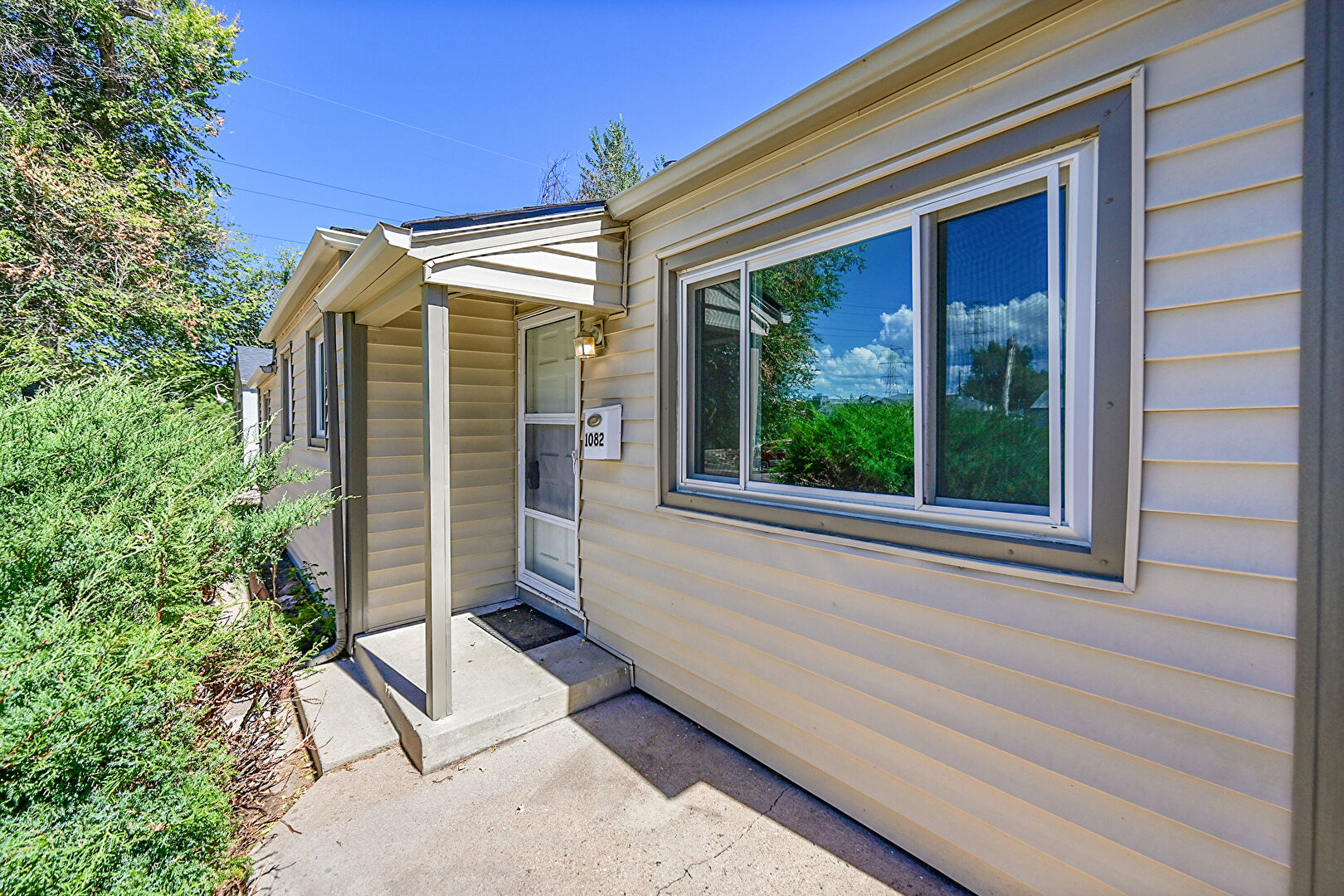 Exterior Entry at 1082 Hooker Street, Denver, CO 80204, listed by Taylor Haas