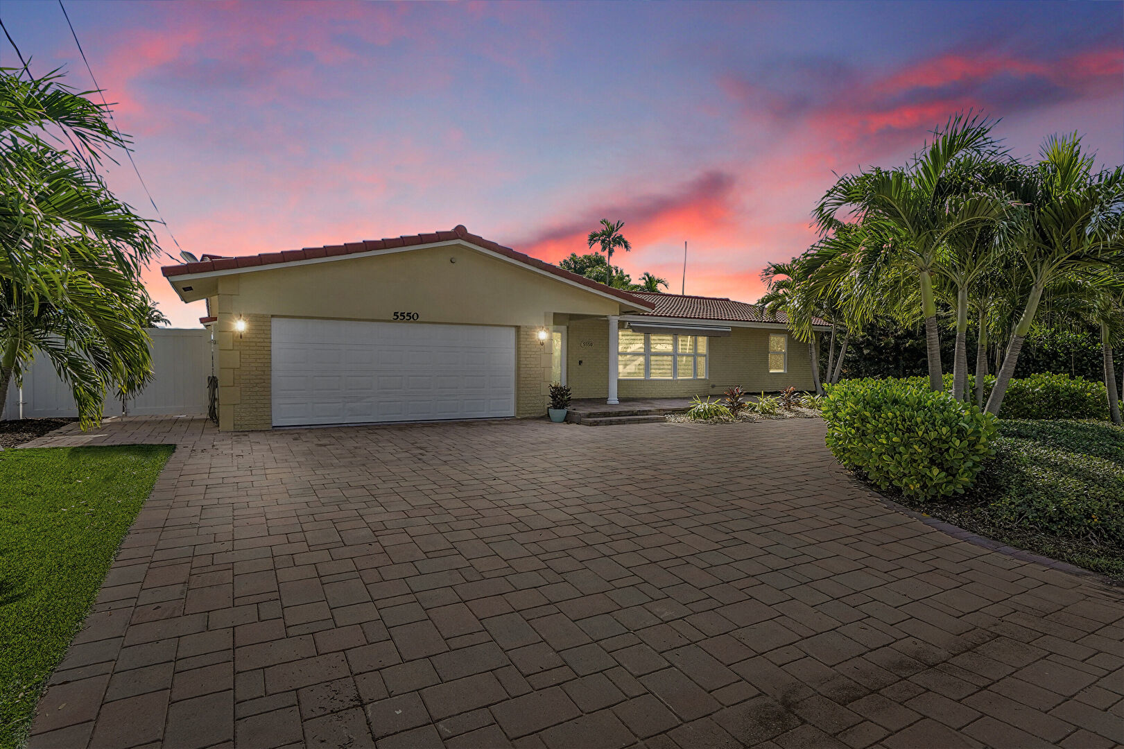 Front at 5550 Northeast 26th Avenue, Fort Lauderdale, FL 33308, listed by Cameron Scott