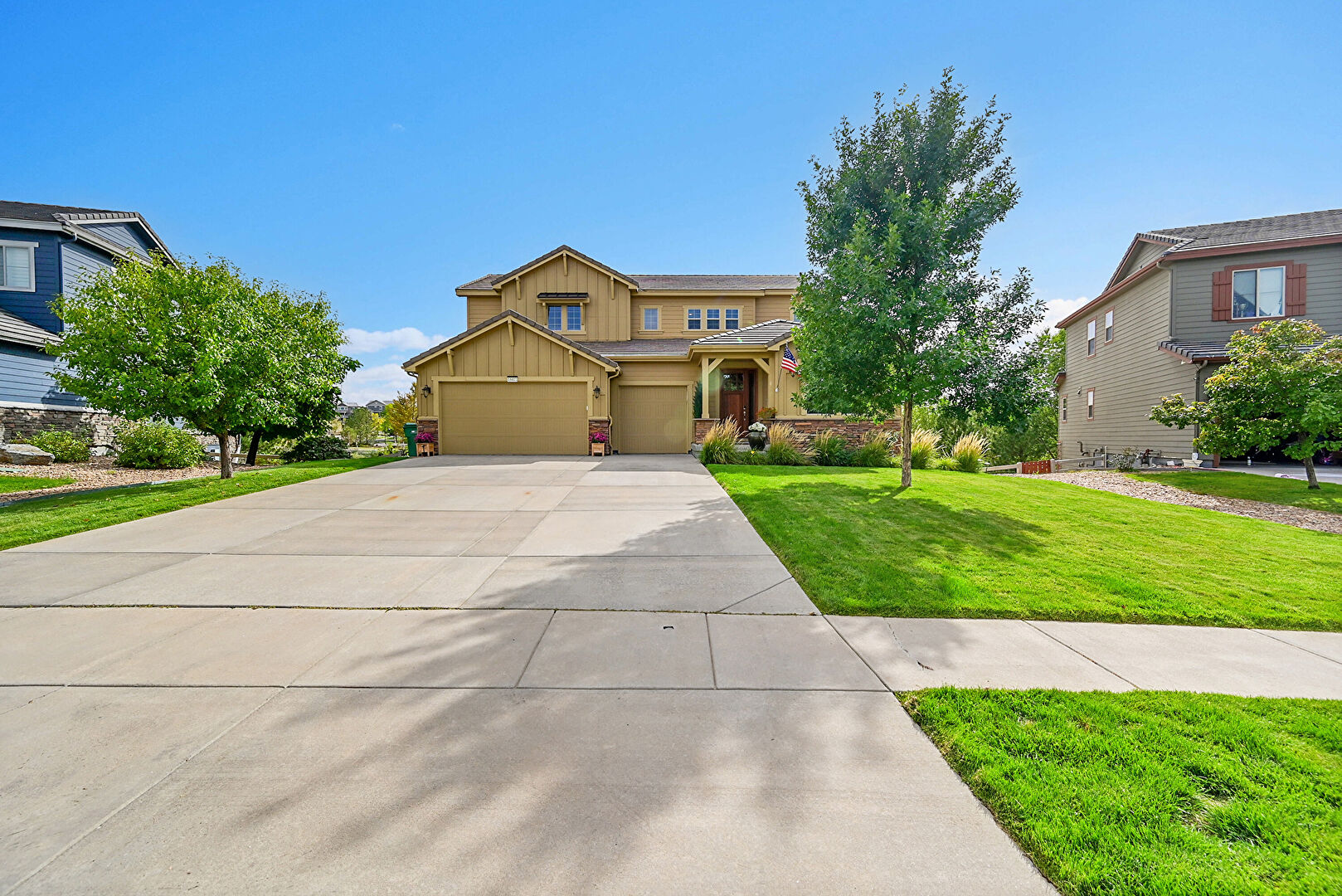 Front at 16611 Plateau Lane, Broomfield, CO 80023, listed by Kelly Dolph