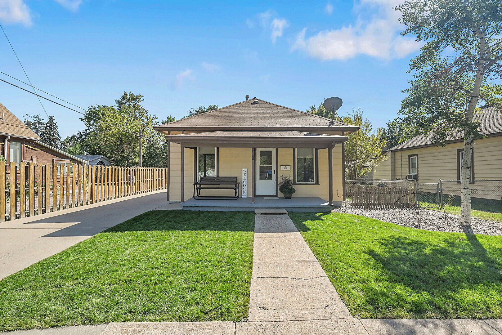 Front at 419 Cherry Street, Fort Collins, CO 80521, listed by Dianna Wilson, MLS ID: 9683988
