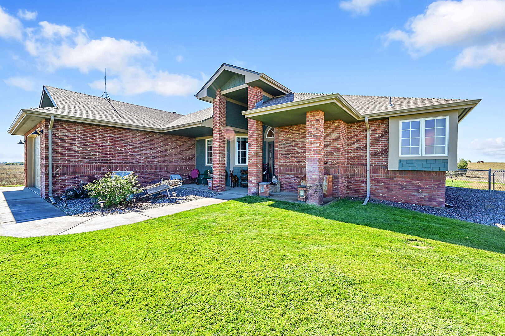 22990 County Road 30, Hudson, CO 80642, listed by Jenny Hart