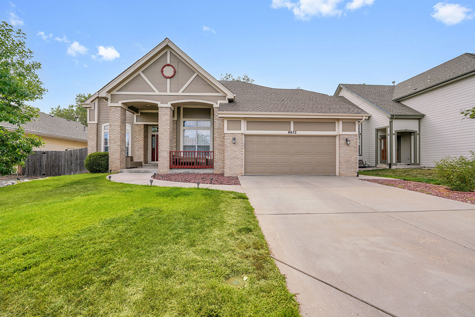 Front at 6652 West Hamilton Drive, Lakewood, CO 80227, listed by Thien Nguyen