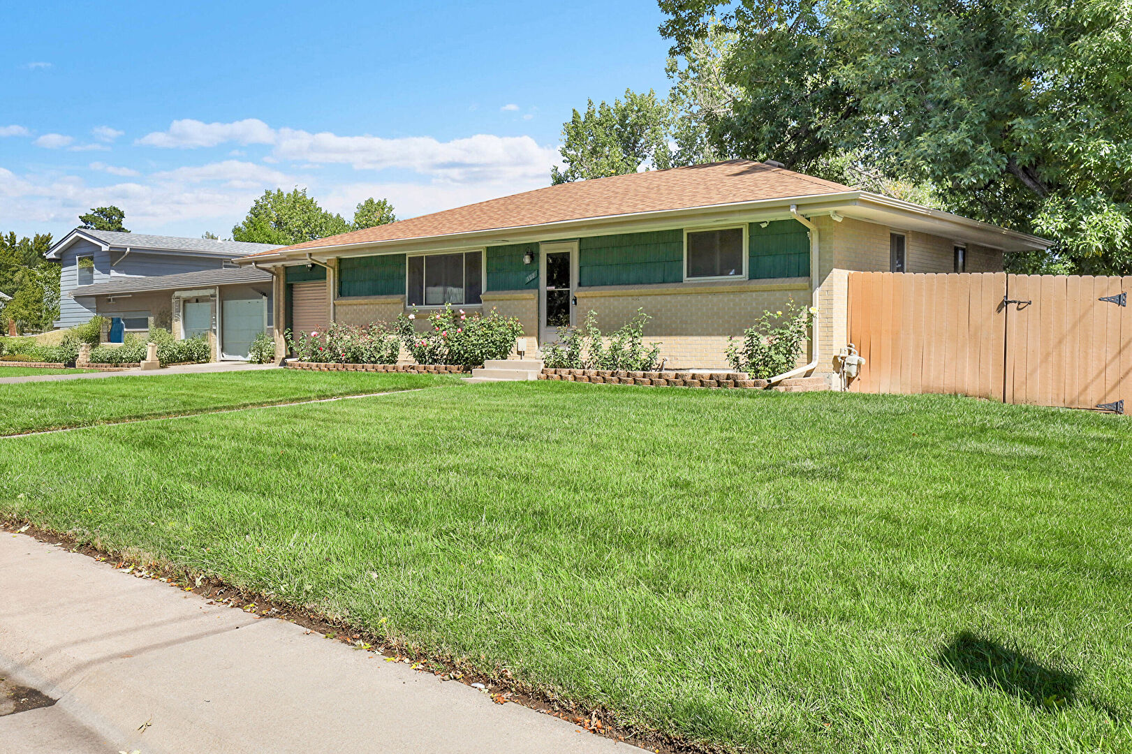 Front at 398 S Queen Circle, Lakewood, CO 80226, listed by Matt Oliver