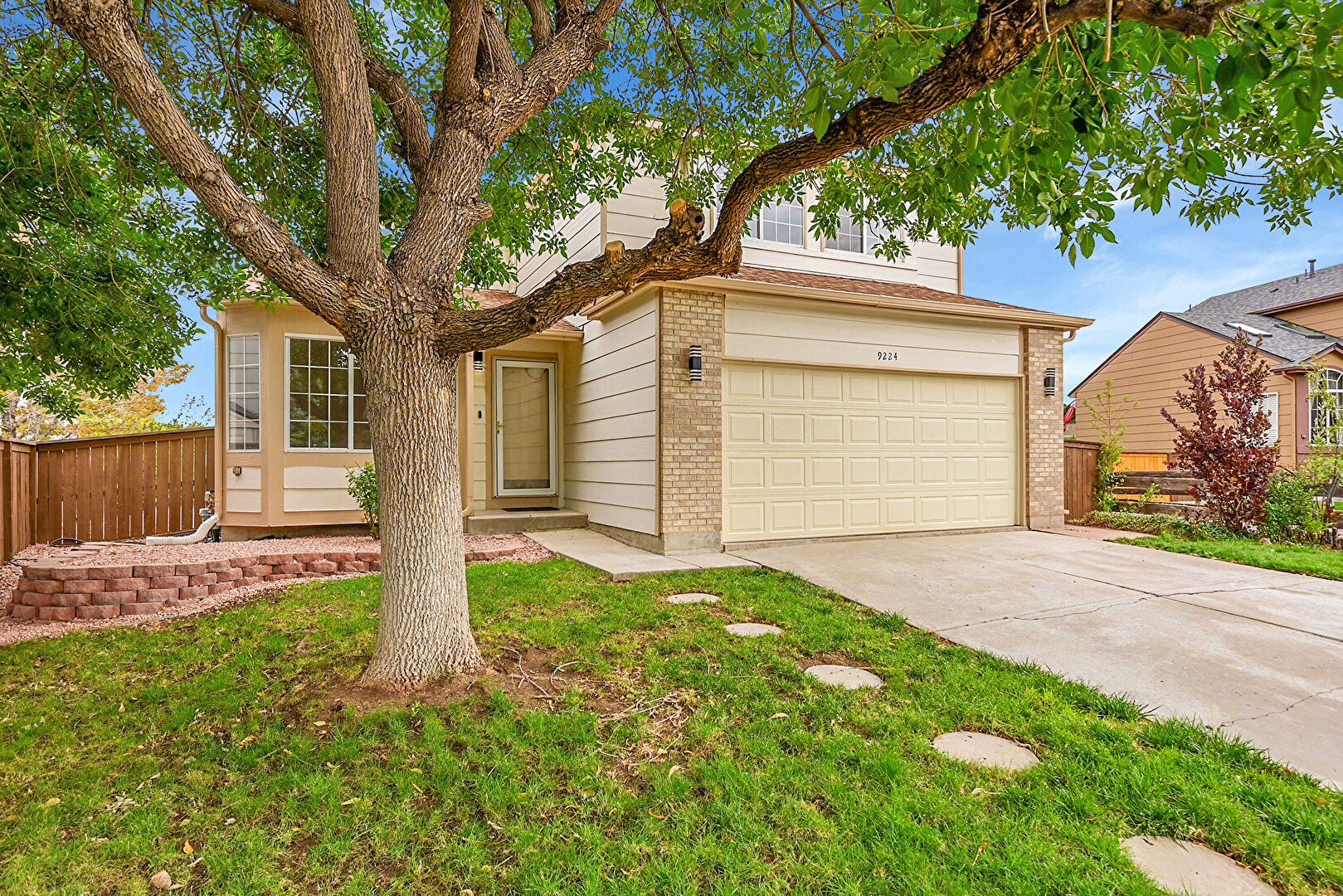 Front at 9224 Weeping Willow Place, Littleton, CO 80130, listed by Asia Kuskowska