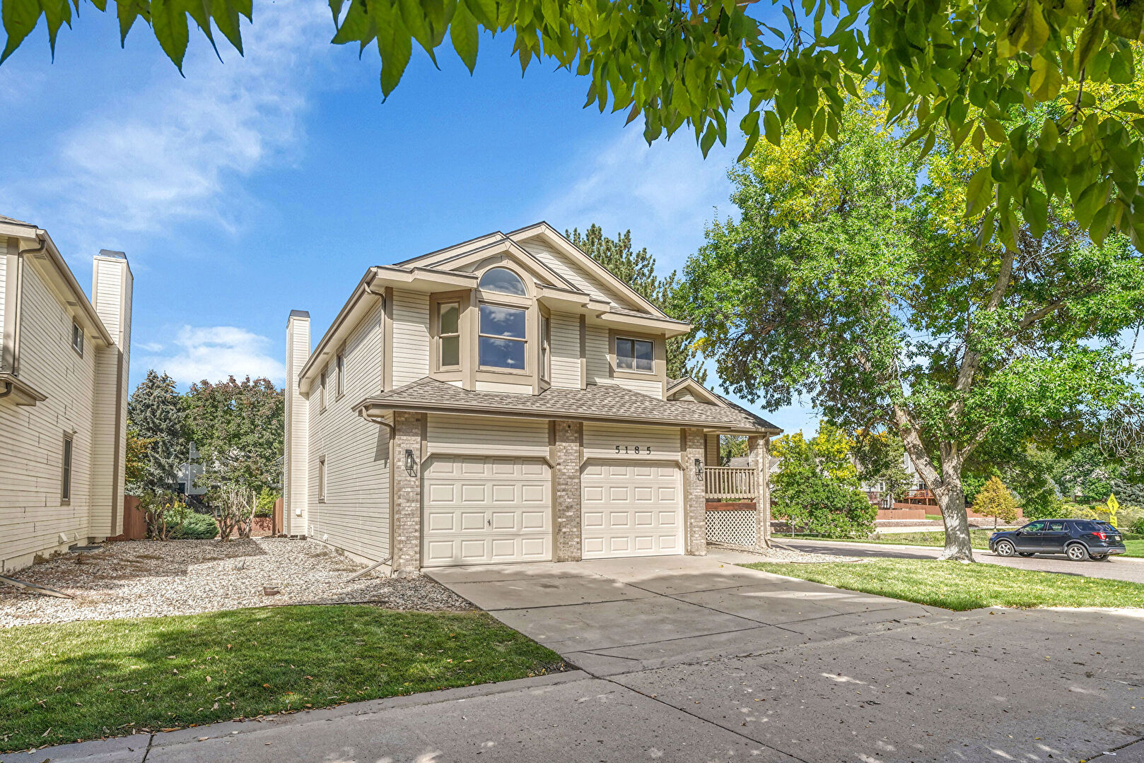 Front at 5185 East Weaver Drive, Centennial, CO 80121, listed by Sarah Thomas