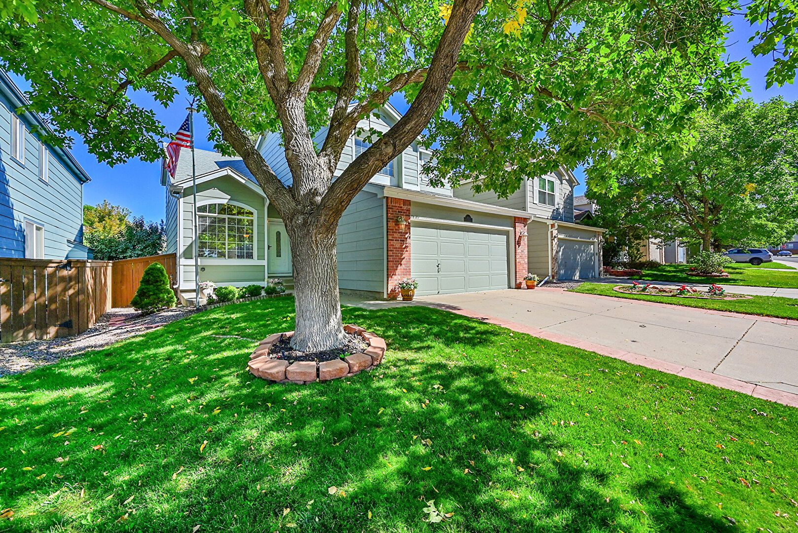 Front at 9835 Castle Ridge Circle, Highlands Ranch, CO 80129, listed by Teresa Micale