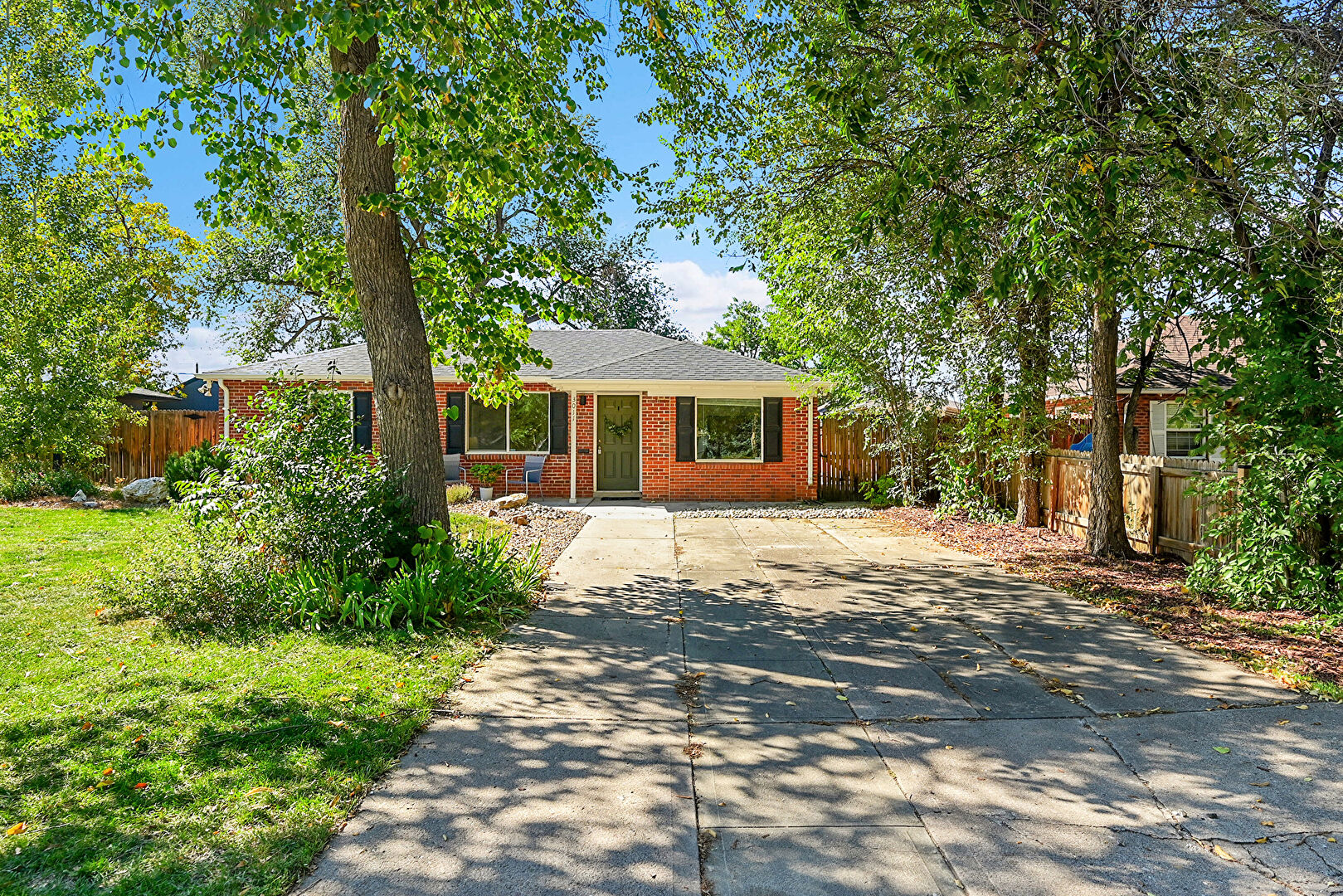 Front at 3011 Grape Street, Denver, CO 80207, listed by Jennifer Steinert, MLS ID: 6909096