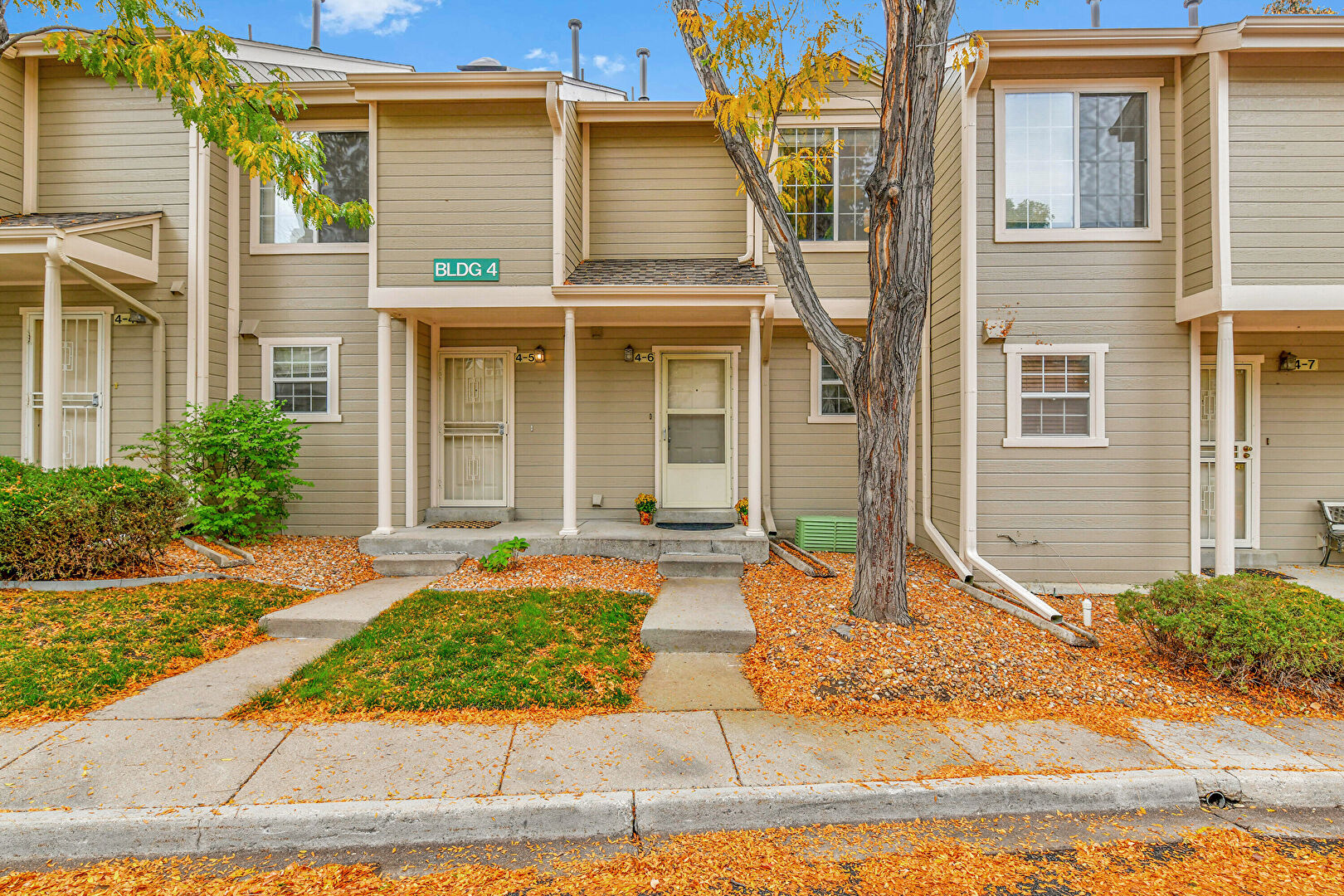 Front at 1818 South Quebec Way, Unit 4-6, Denver, CO 80231, listed by Donna Hansen, MLS ID: 6939899