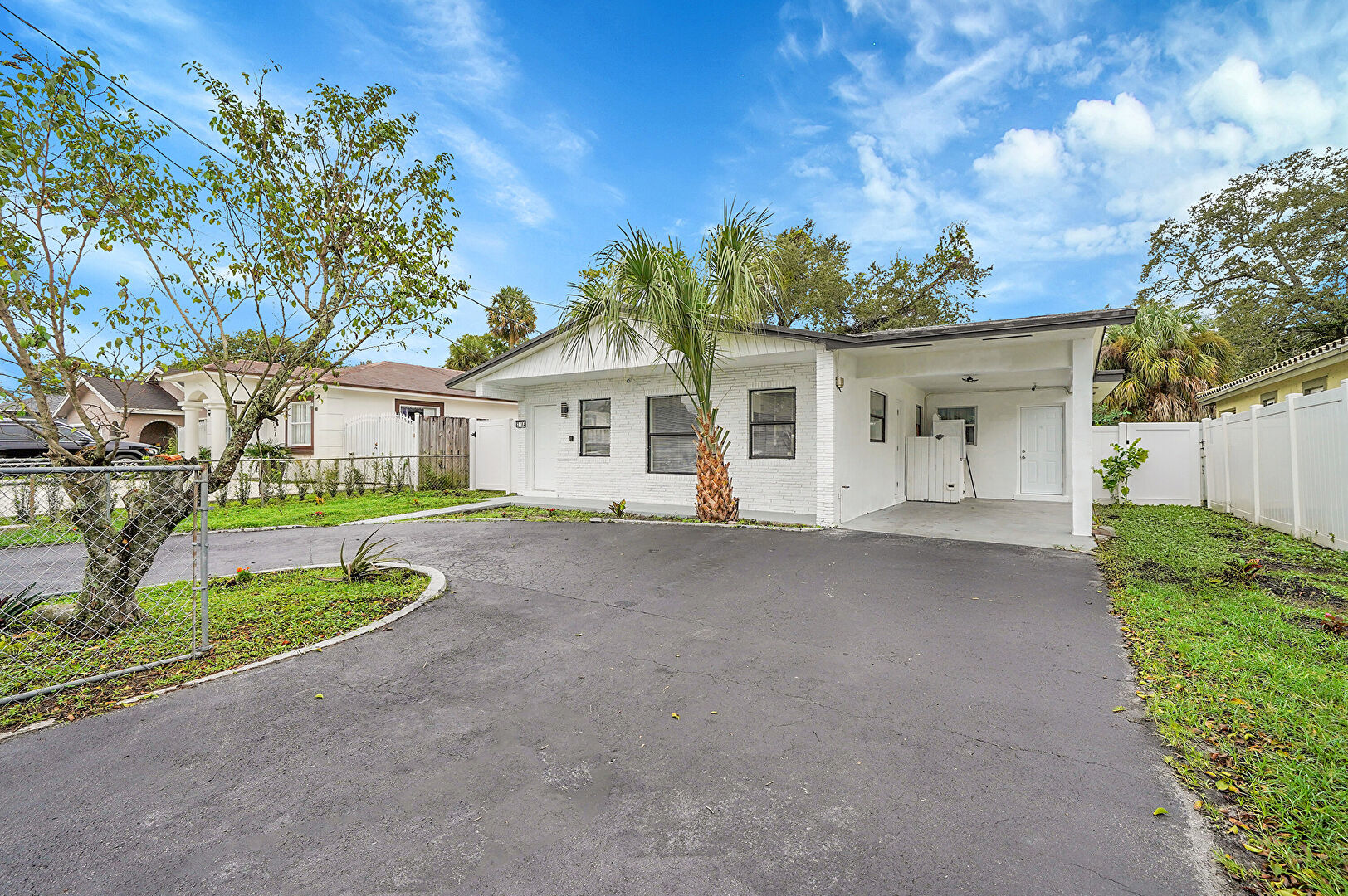 Front at 2784 Northwest 9th Street, Fort Lauderdale, FL 33311, listed by Maxwell Pierre